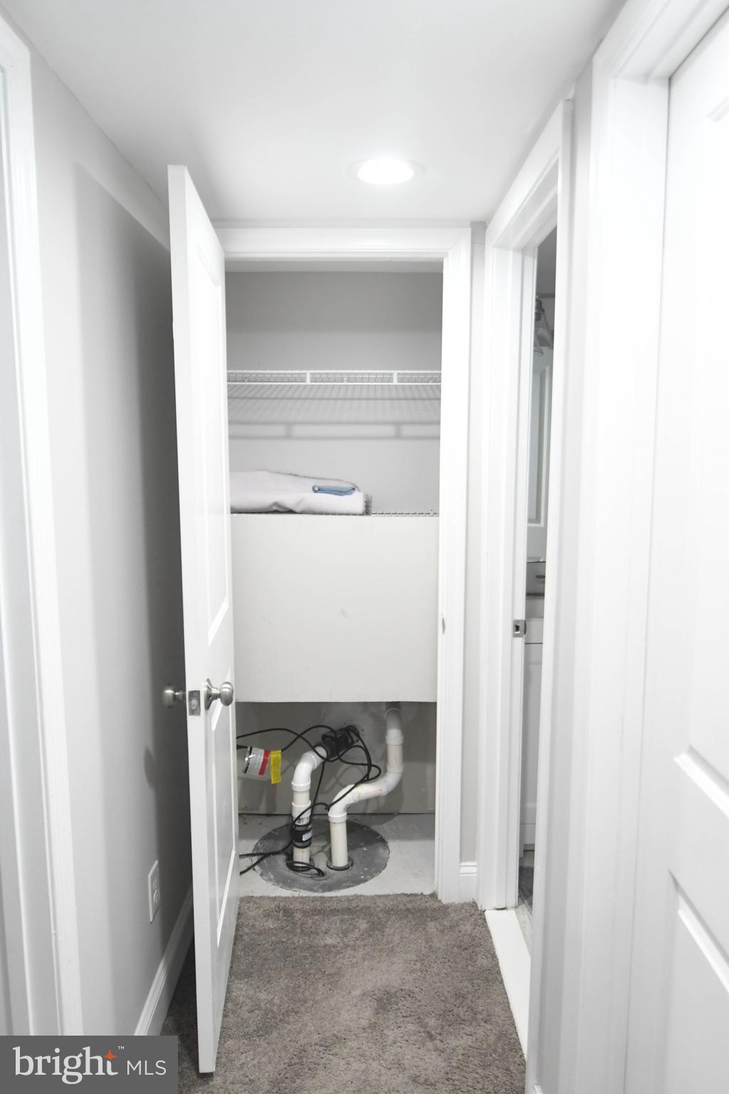 LAURAVILLE HISTORIC DISTRICT - Residential