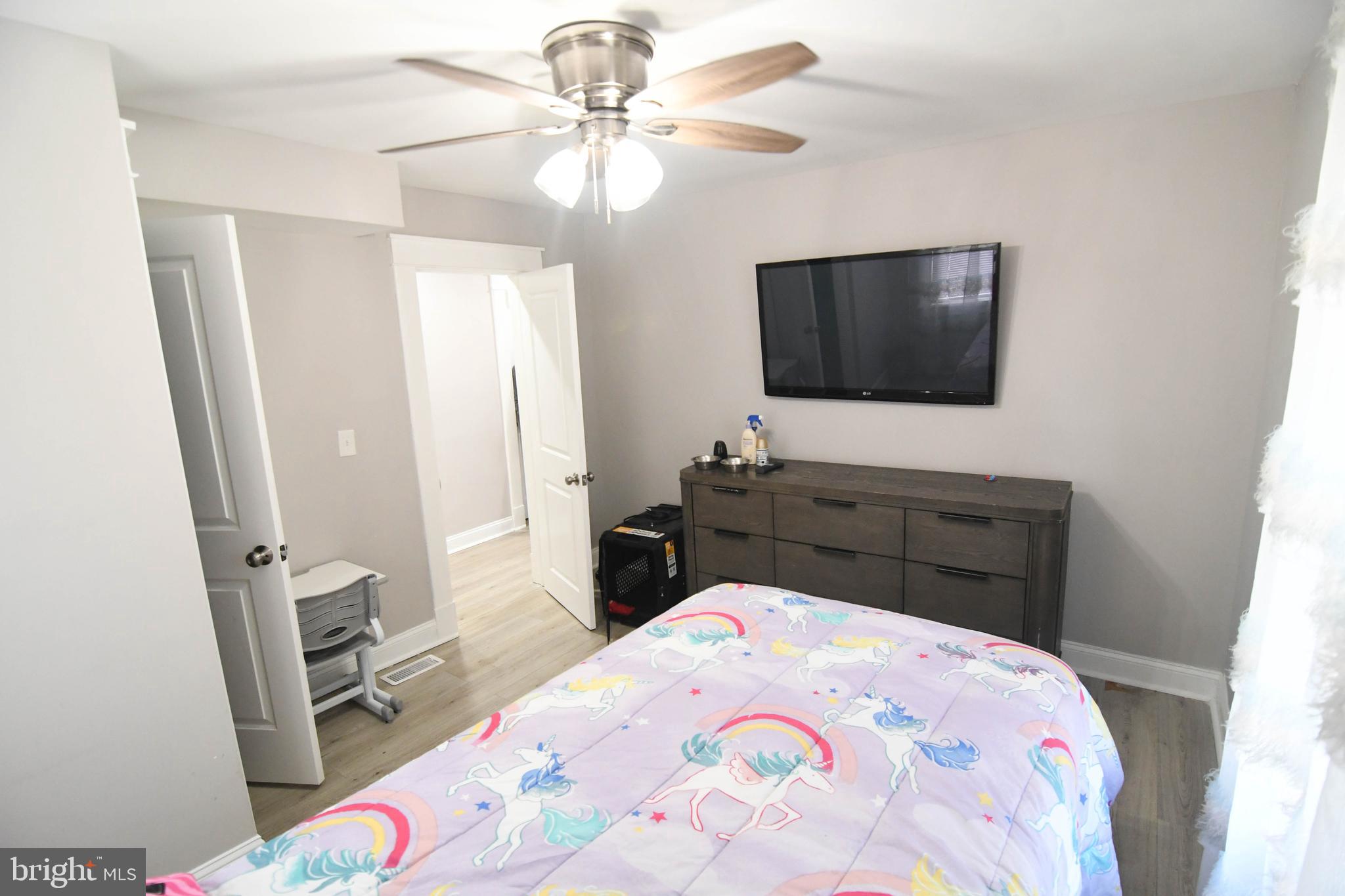 LAURAVILLE HISTORIC DISTRICT - Residential