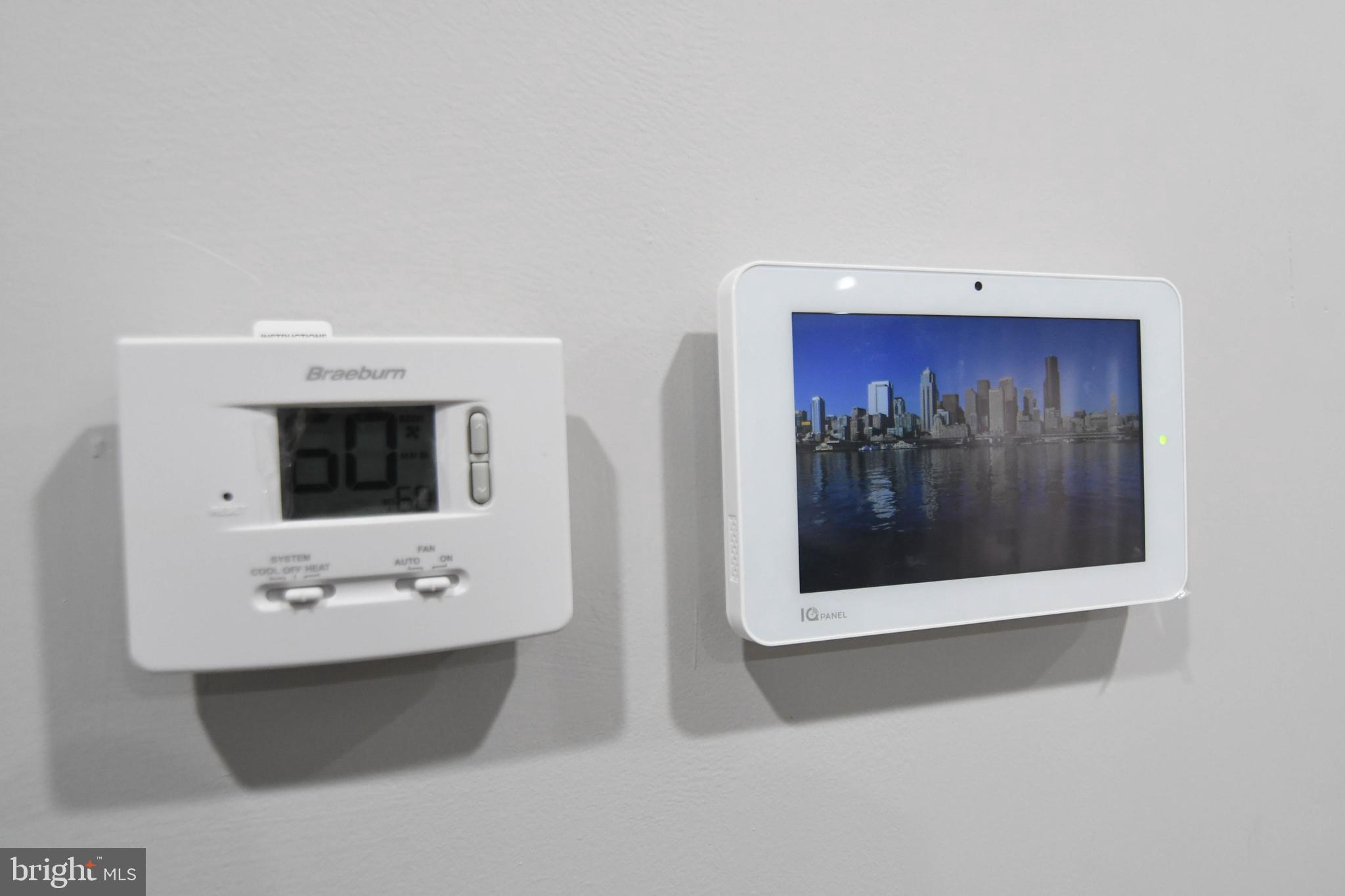 LAURAVILLE HISTORIC DISTRICT - Residential