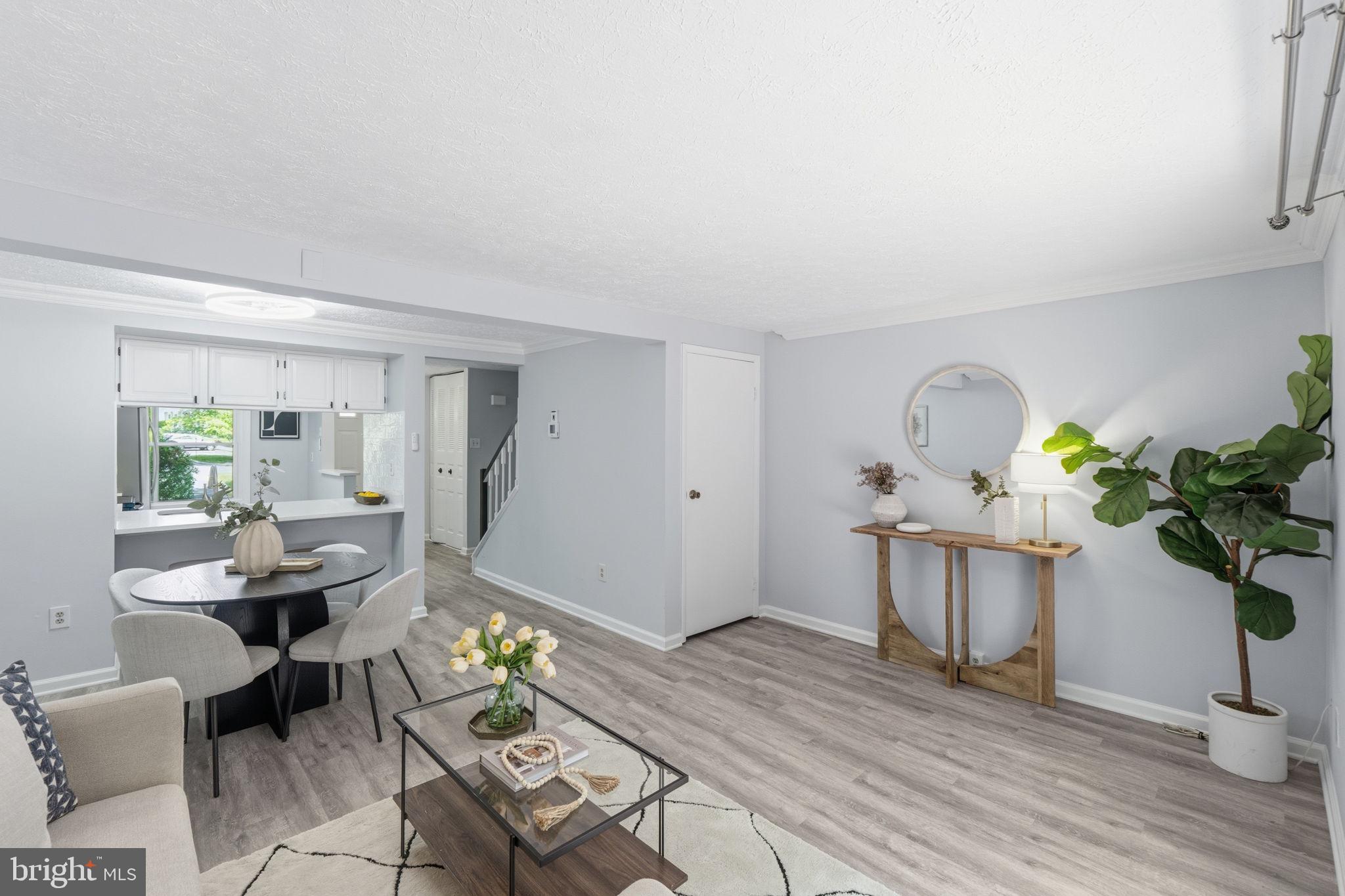 GUNNERS LAKE VILLAGE - Residential