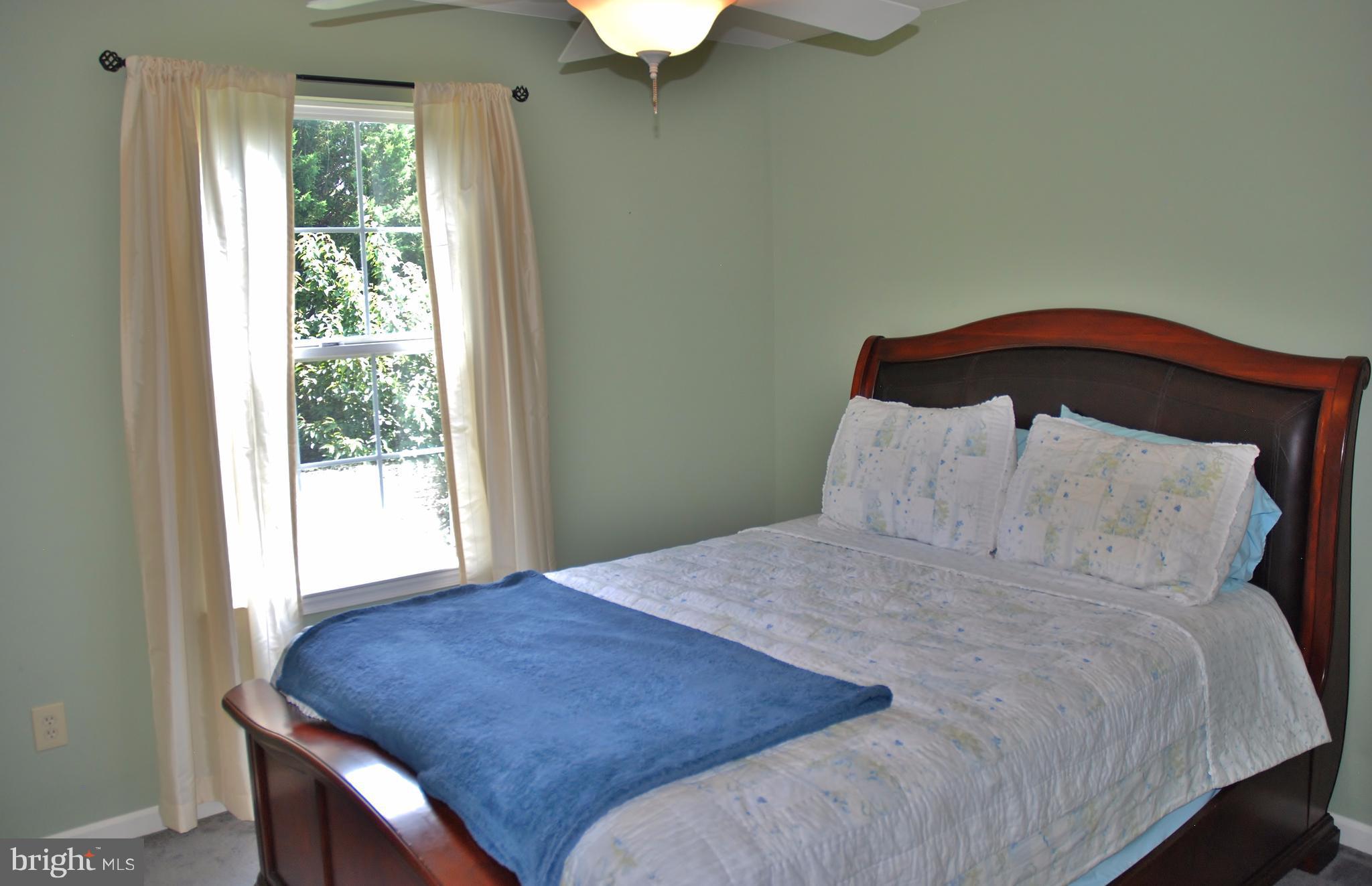 KINGS POINT - Residential Lease