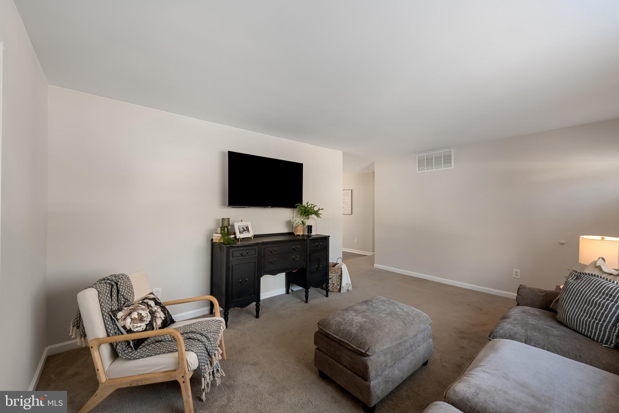 EVERGREEN HILLS - Residential