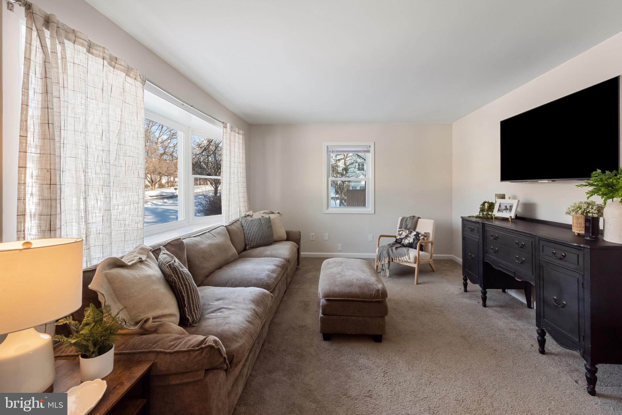 EVERGREEN HILLS - Residential