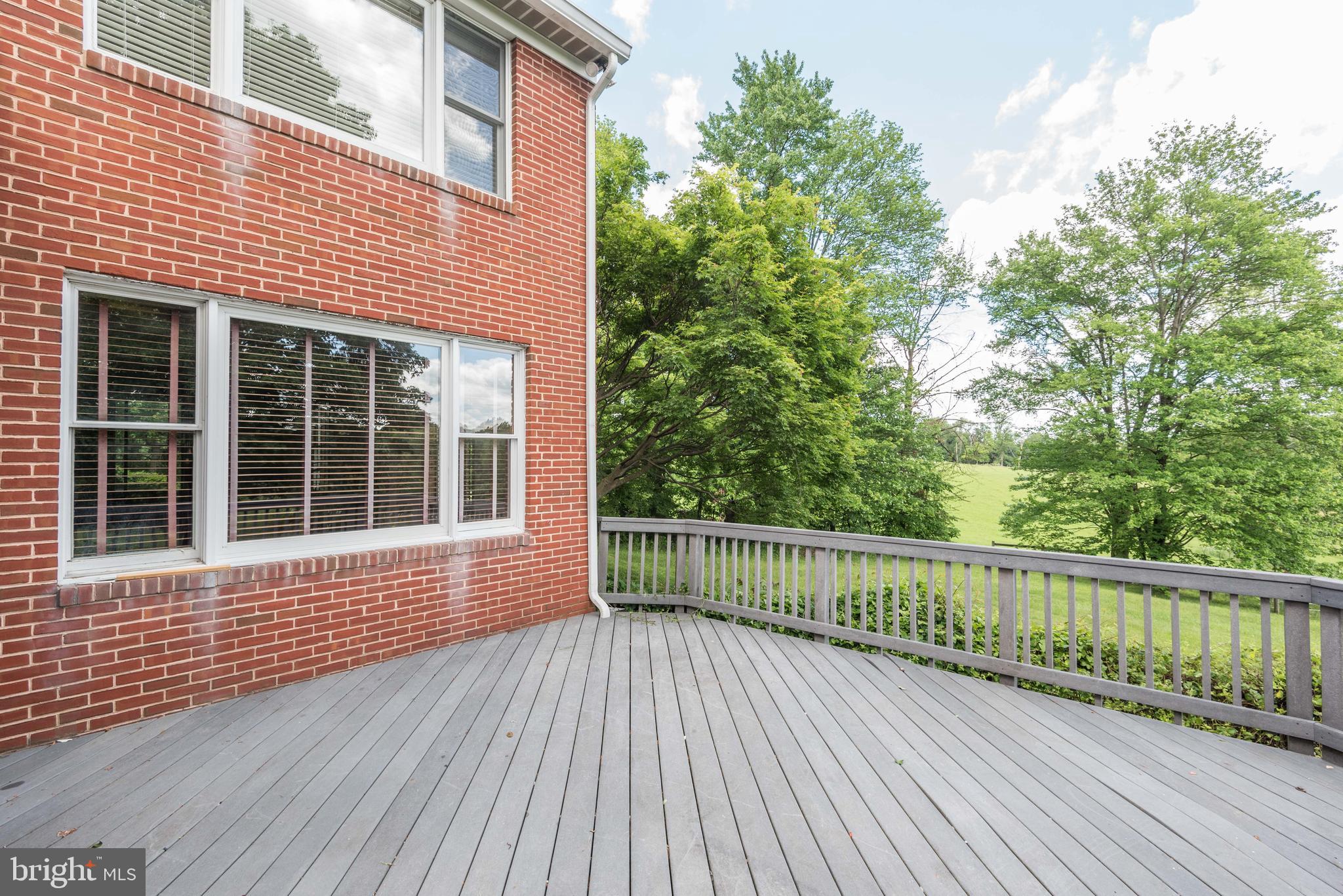 BARNESVILLE OUTSIDE - Residential