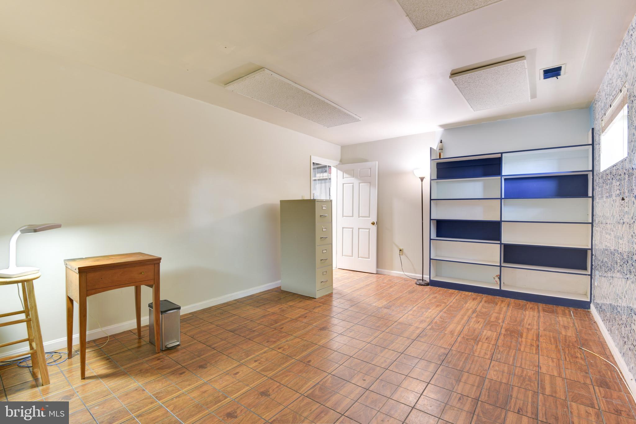 BARNESVILLE OUTSIDE - Residential