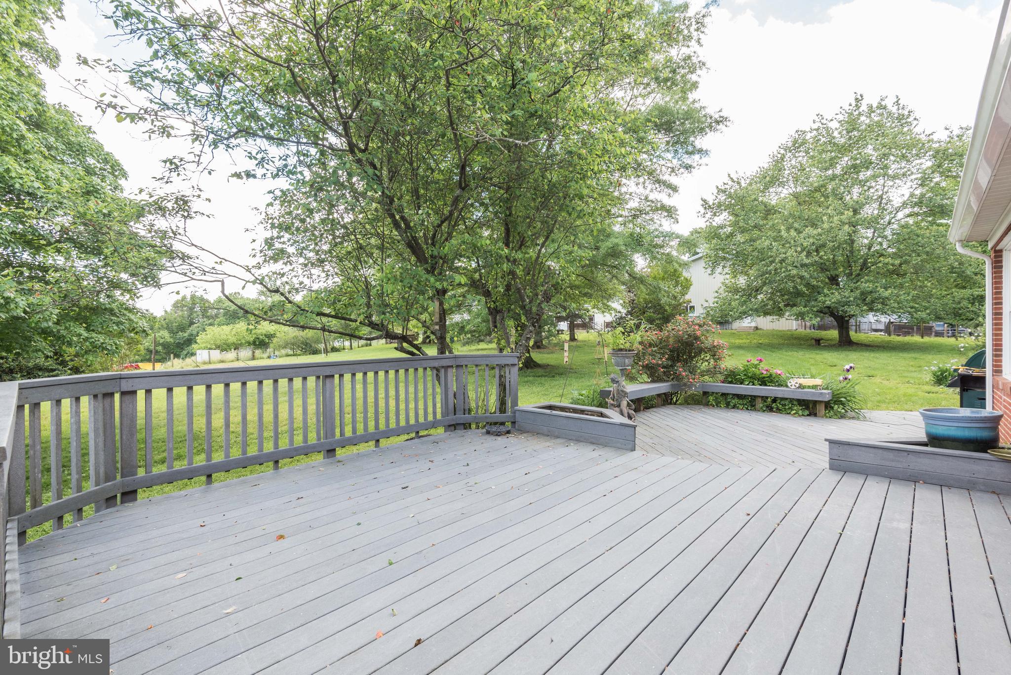 BARNESVILLE OUTSIDE - Residential