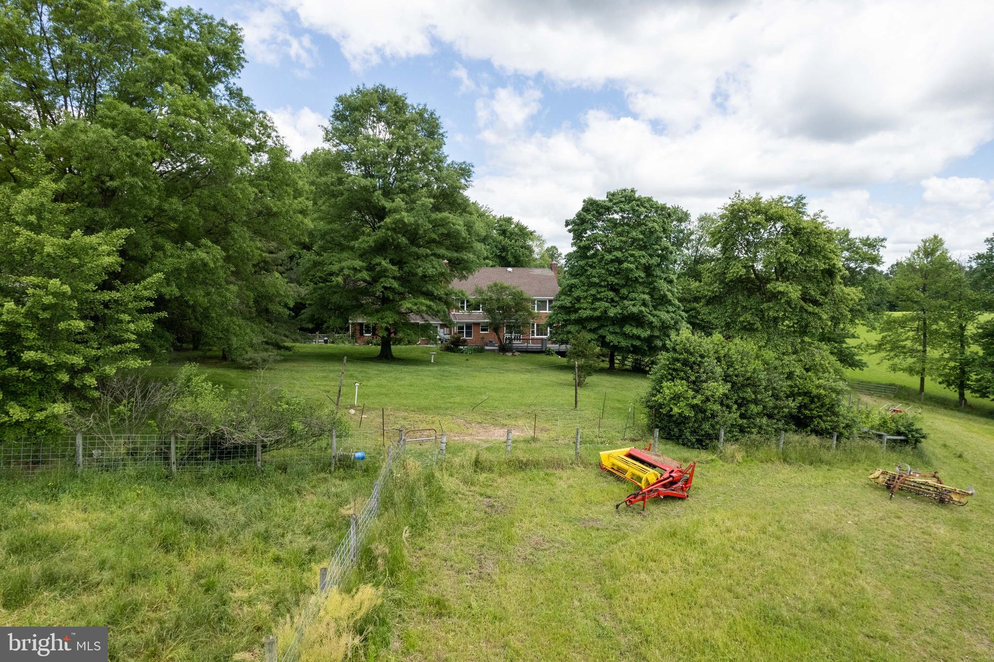 BARNESVILLE OUTSIDE - Residential