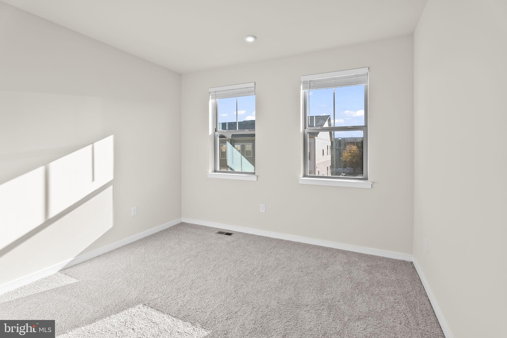 THE TOWNS AT BEULAH - Residential Lease