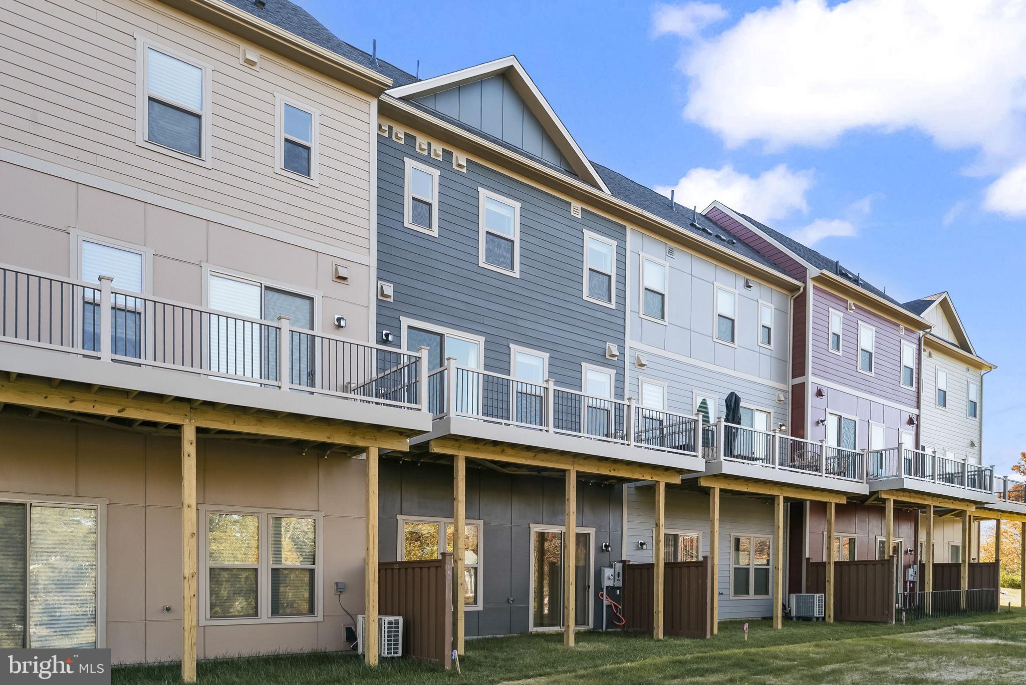 THE TOWNS AT BEULAH - Residential Lease