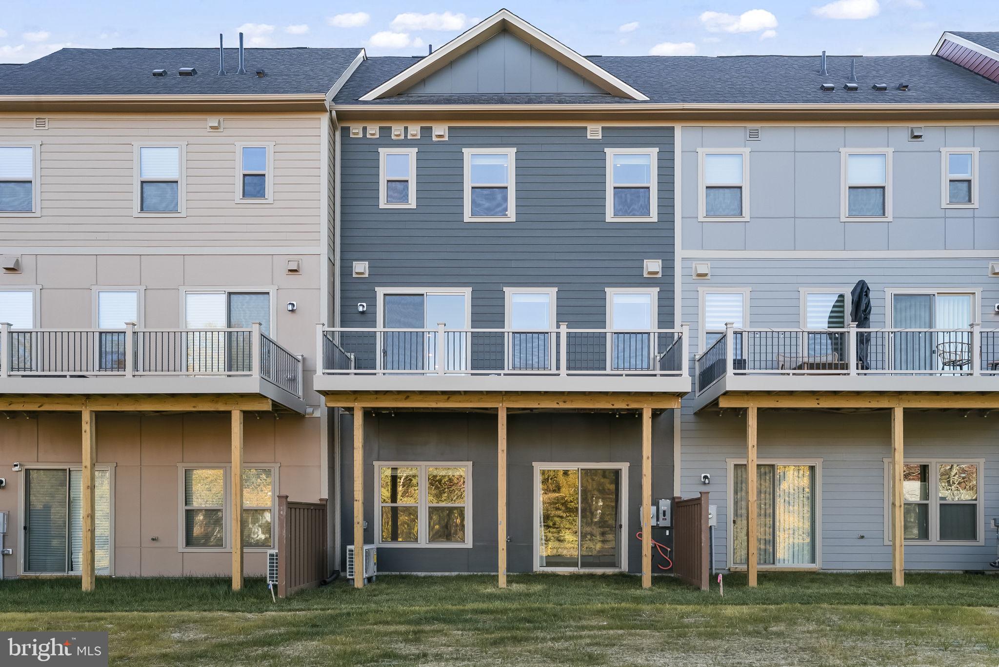 THE TOWNS AT BEULAH - Residential Lease