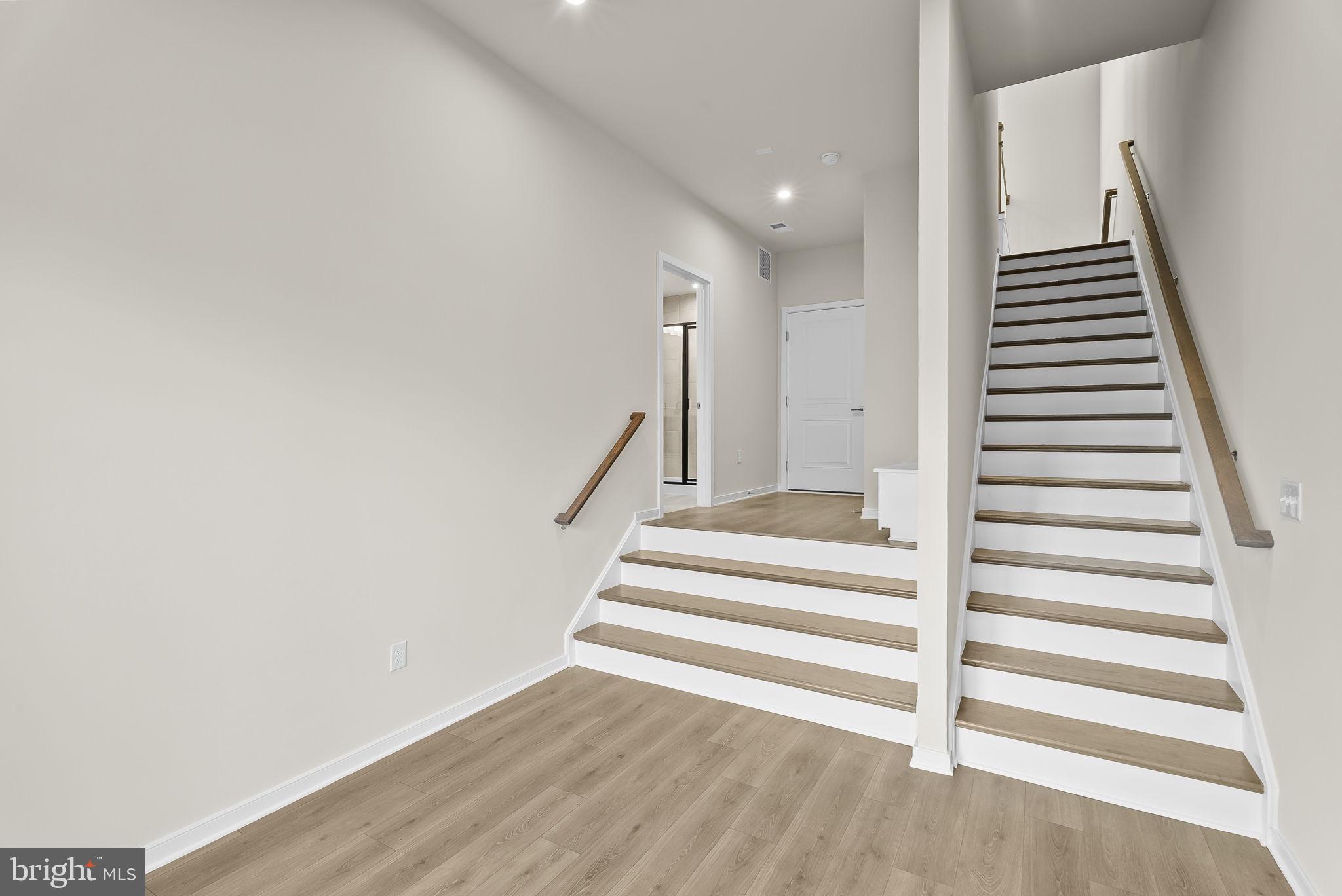 THE TOWNS AT BEULAH - Residential Lease