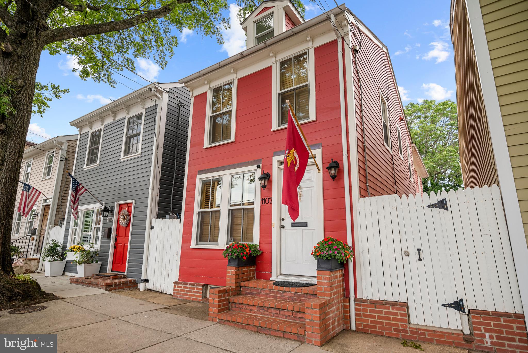 PARKER GRAY - Residential