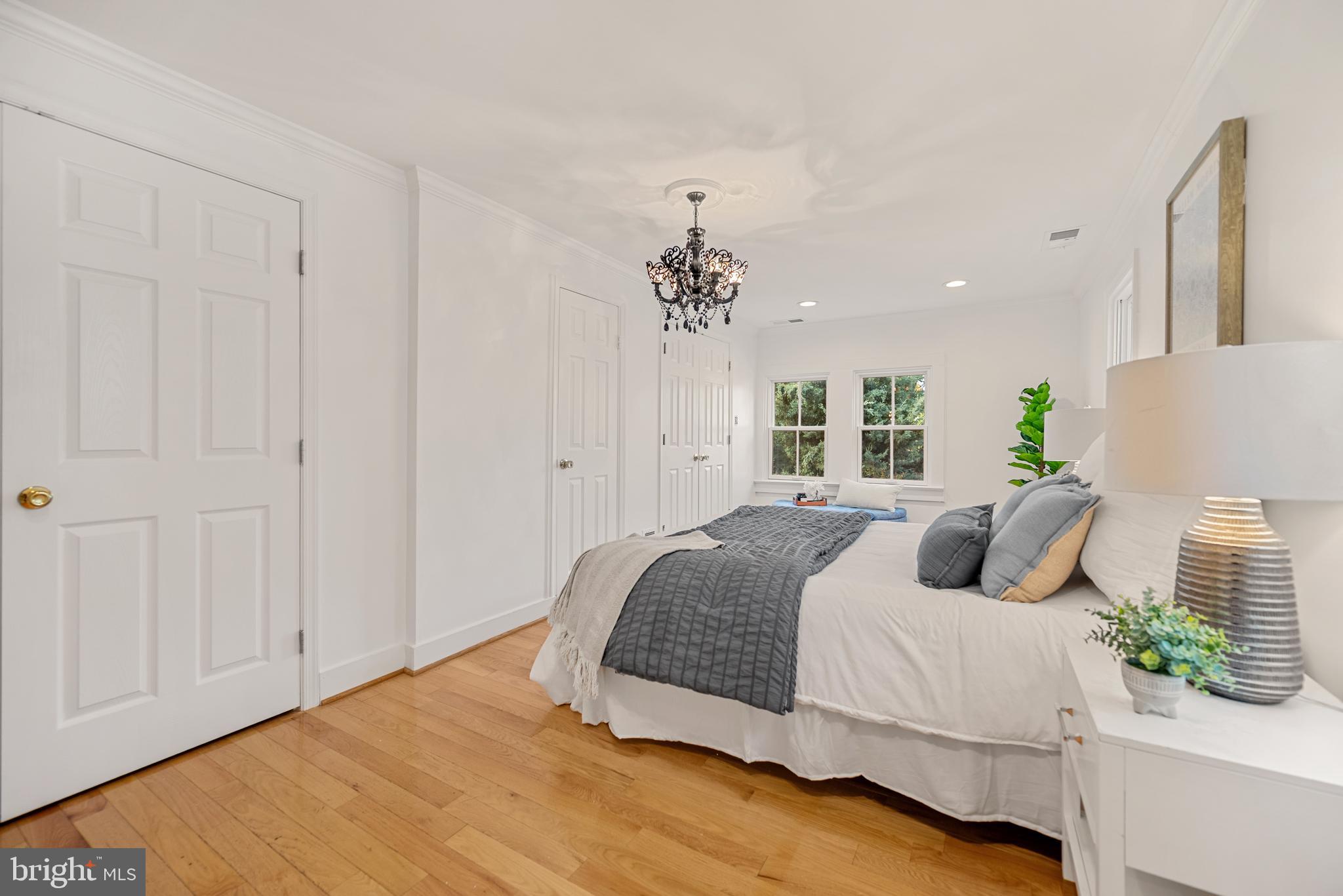 PARKER GRAY - Residential