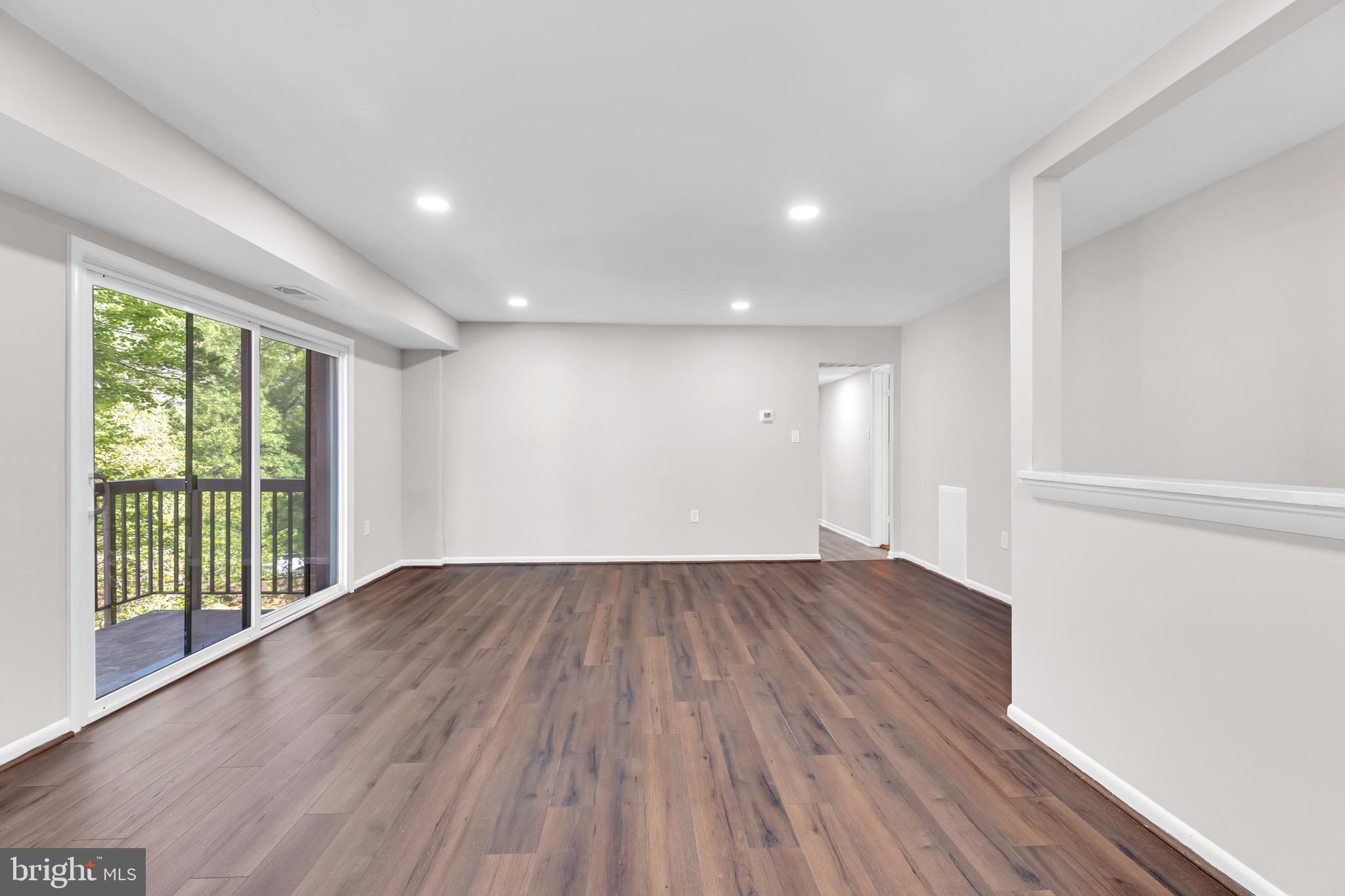 BOLLING BROOK - Residential