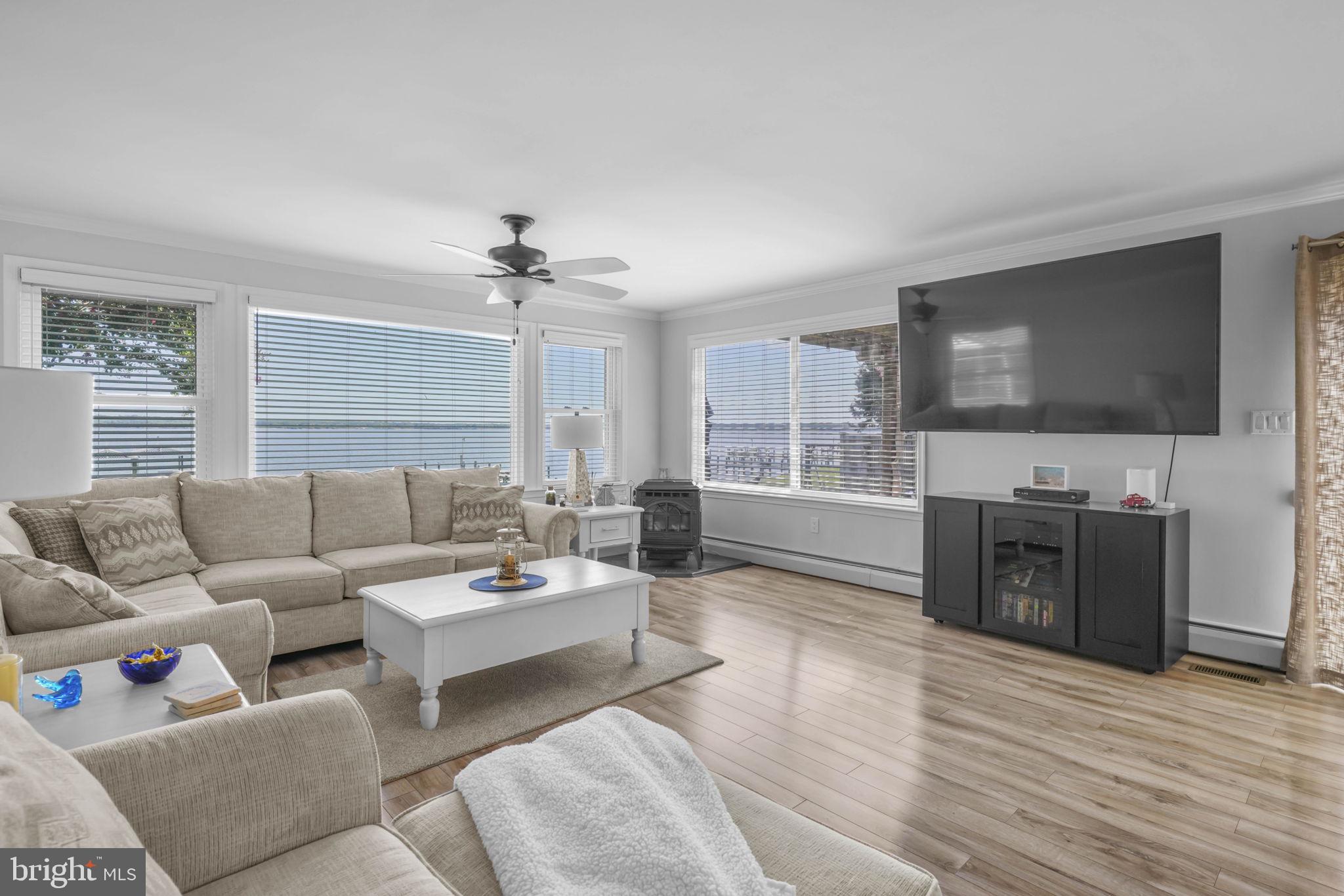 ROCK POINT SUBDIVISION - Residential