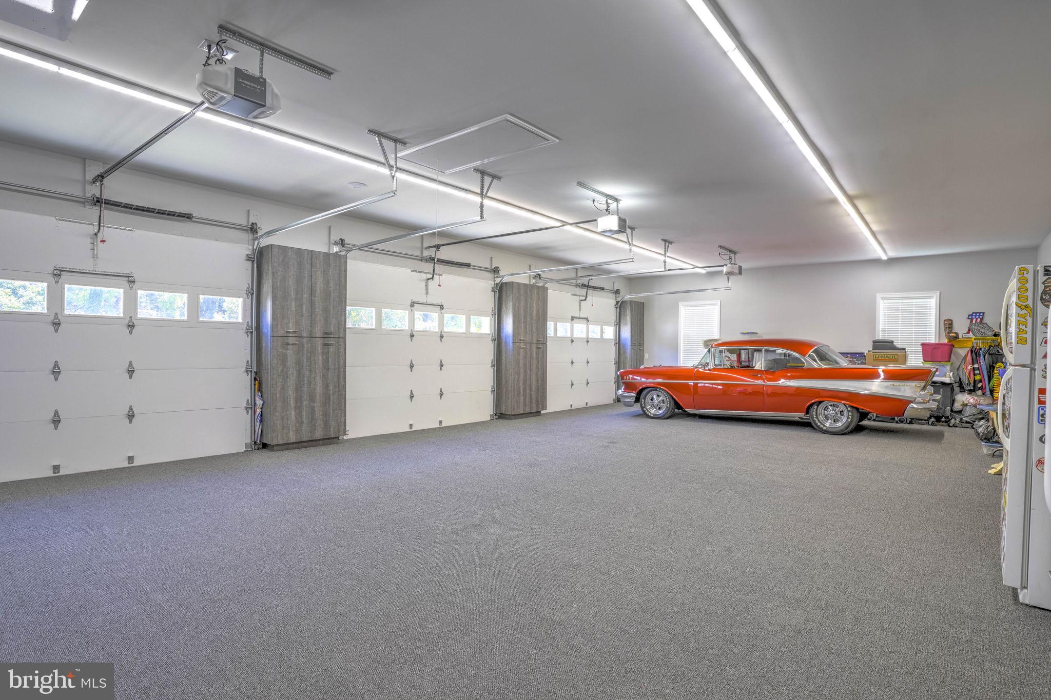 ROCK POINT SUBDIVISION - Residential