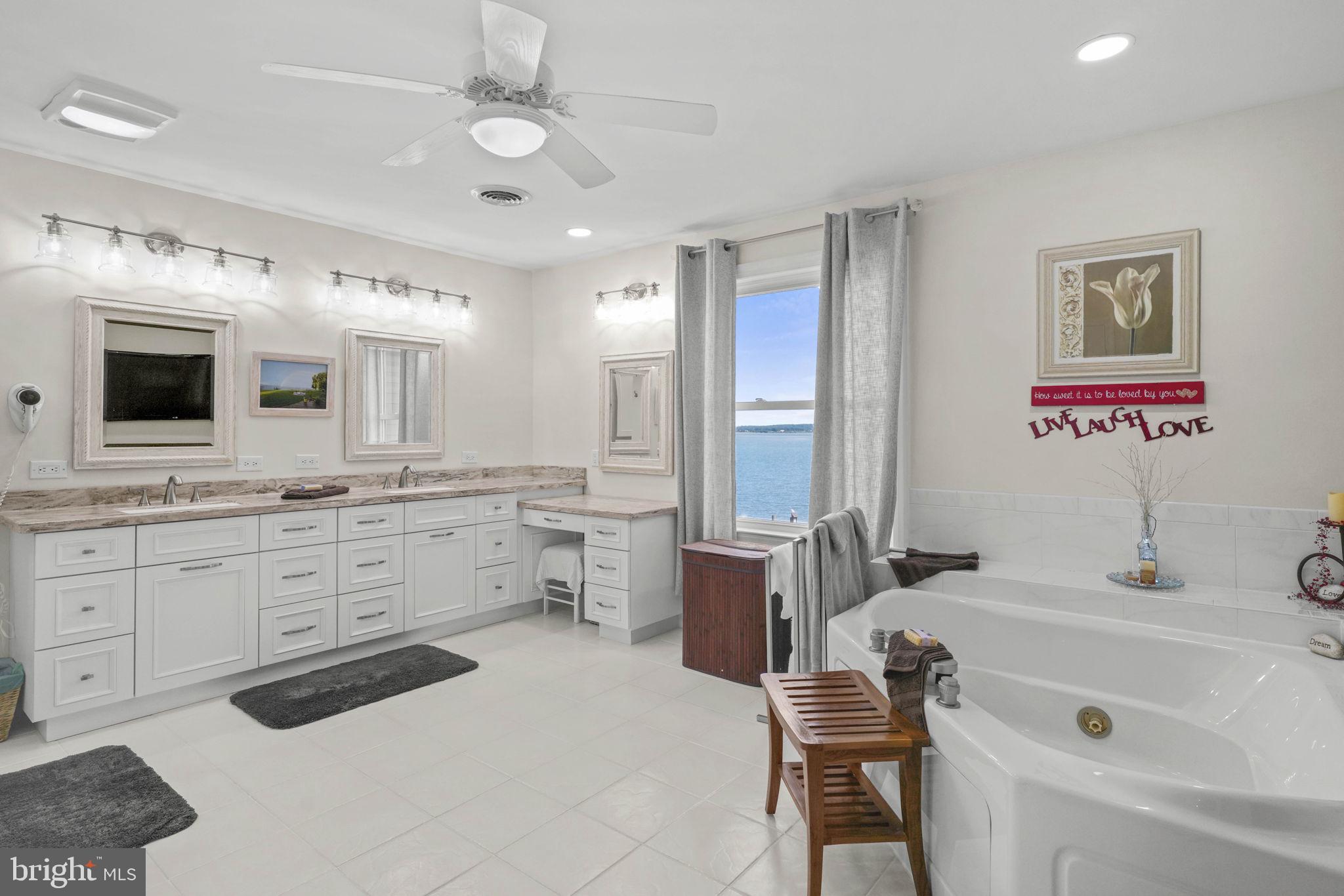 ROCK POINT SUBDIVISION - Residential