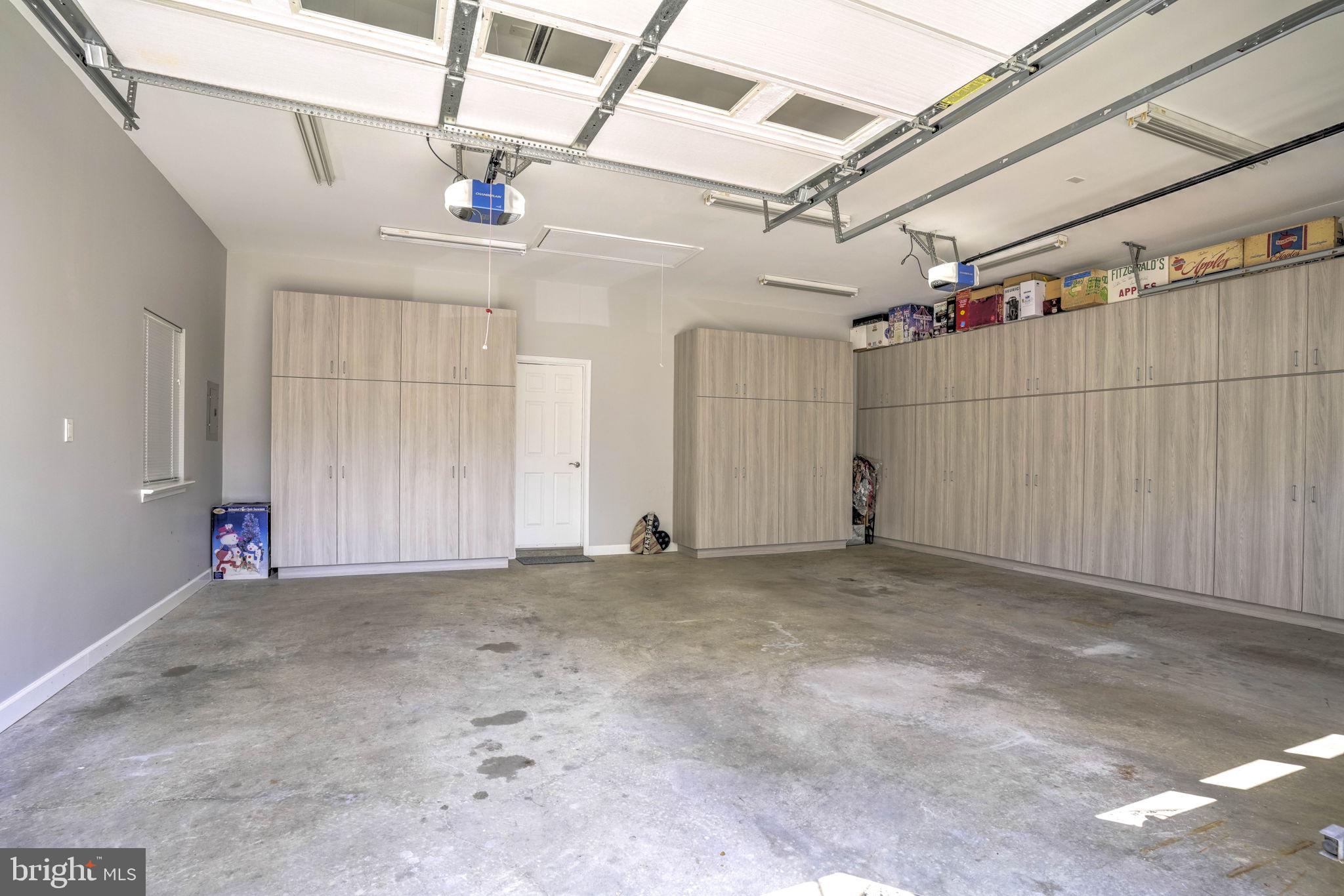 ROCK POINT SUBDIVISION - Residential