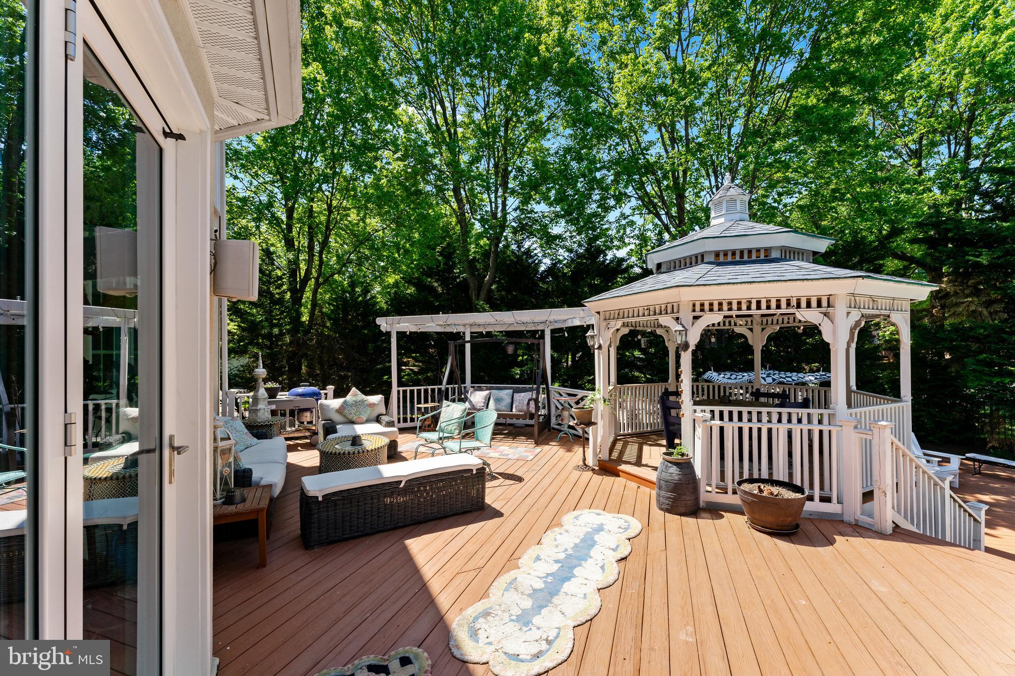 MCLEAN HUNDRED - Residential Lease