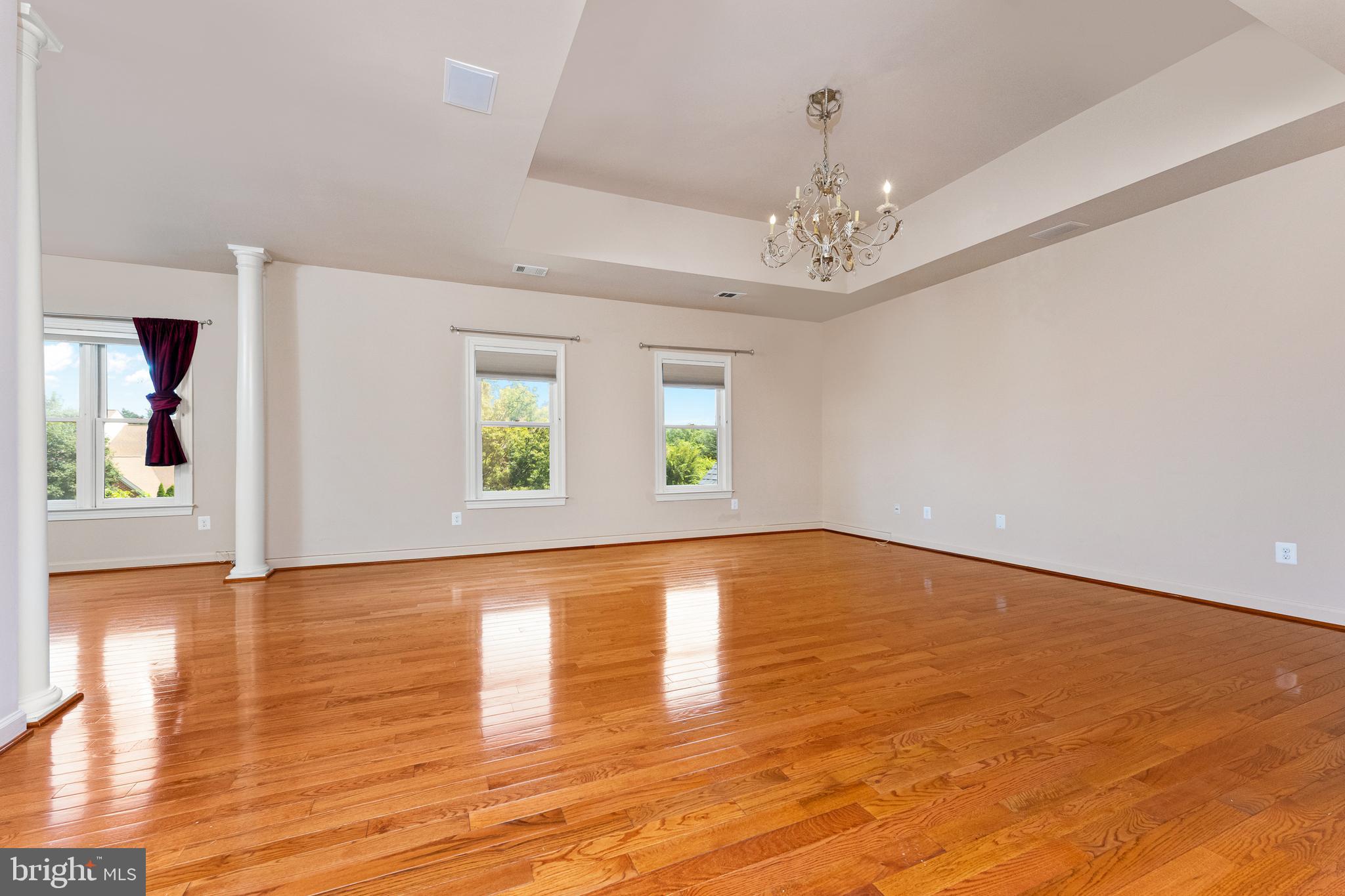 MCLEAN HUNDRED - Residential Lease