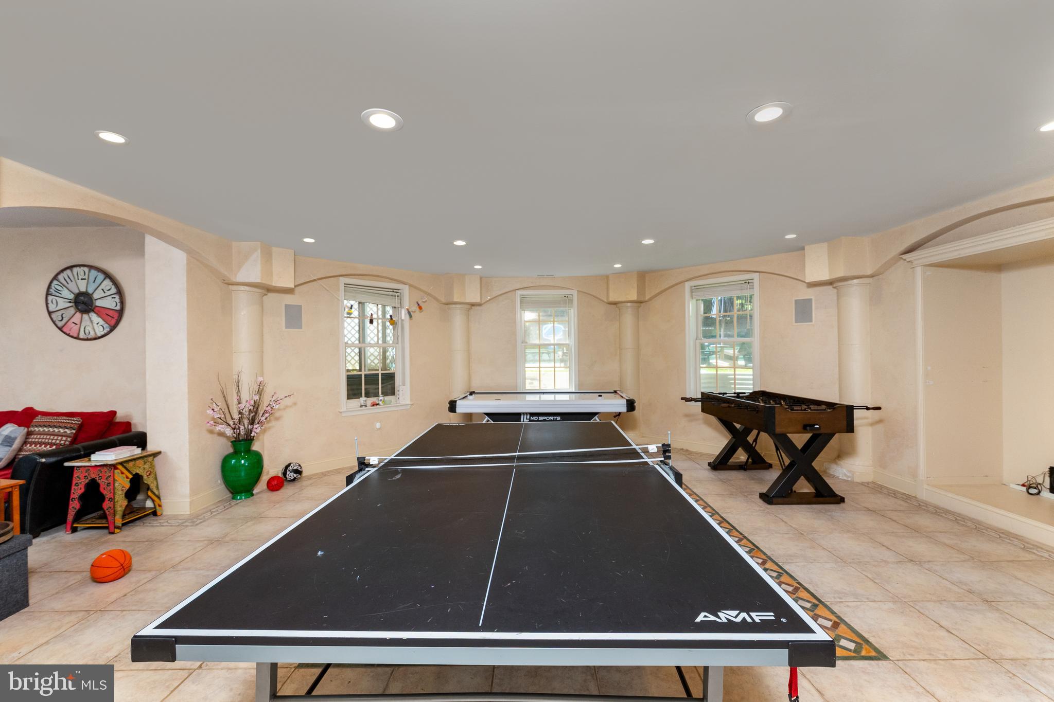 MCLEAN HUNDRED - Residential Lease