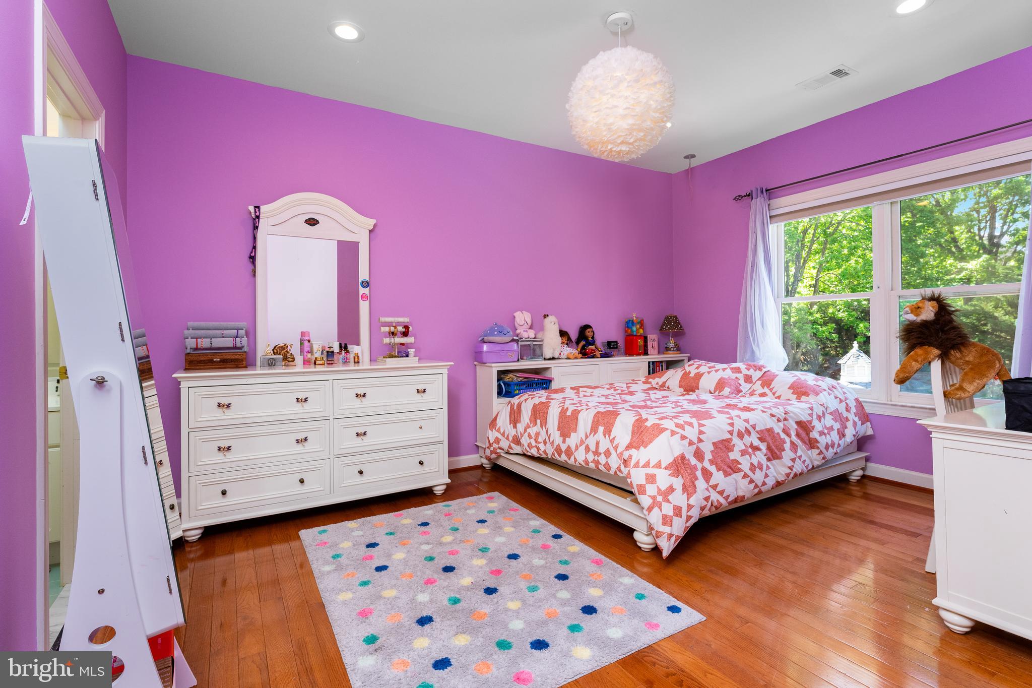 MCLEAN HUNDRED - Residential Lease