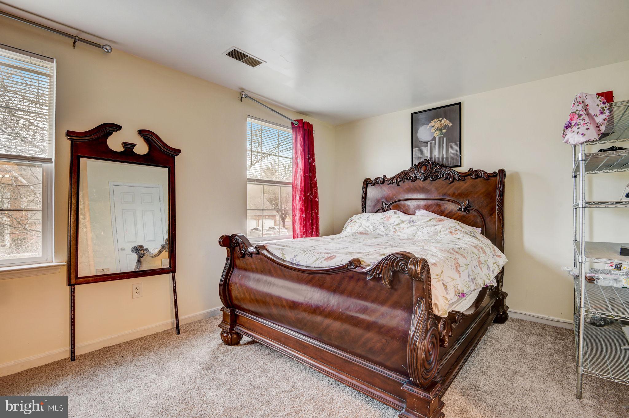 COVINGTON - Residential