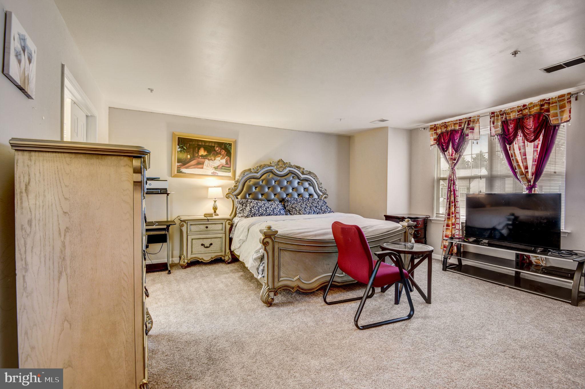 COVINGTON - Residential