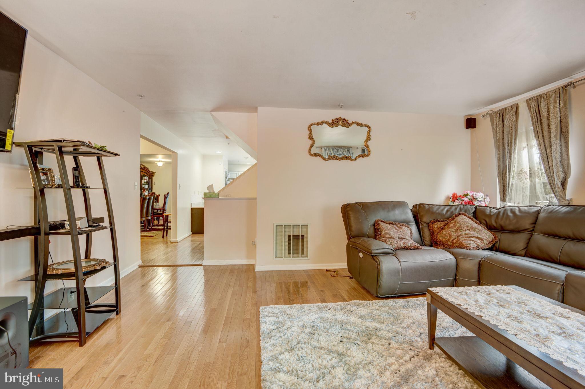 COVINGTON - Residential