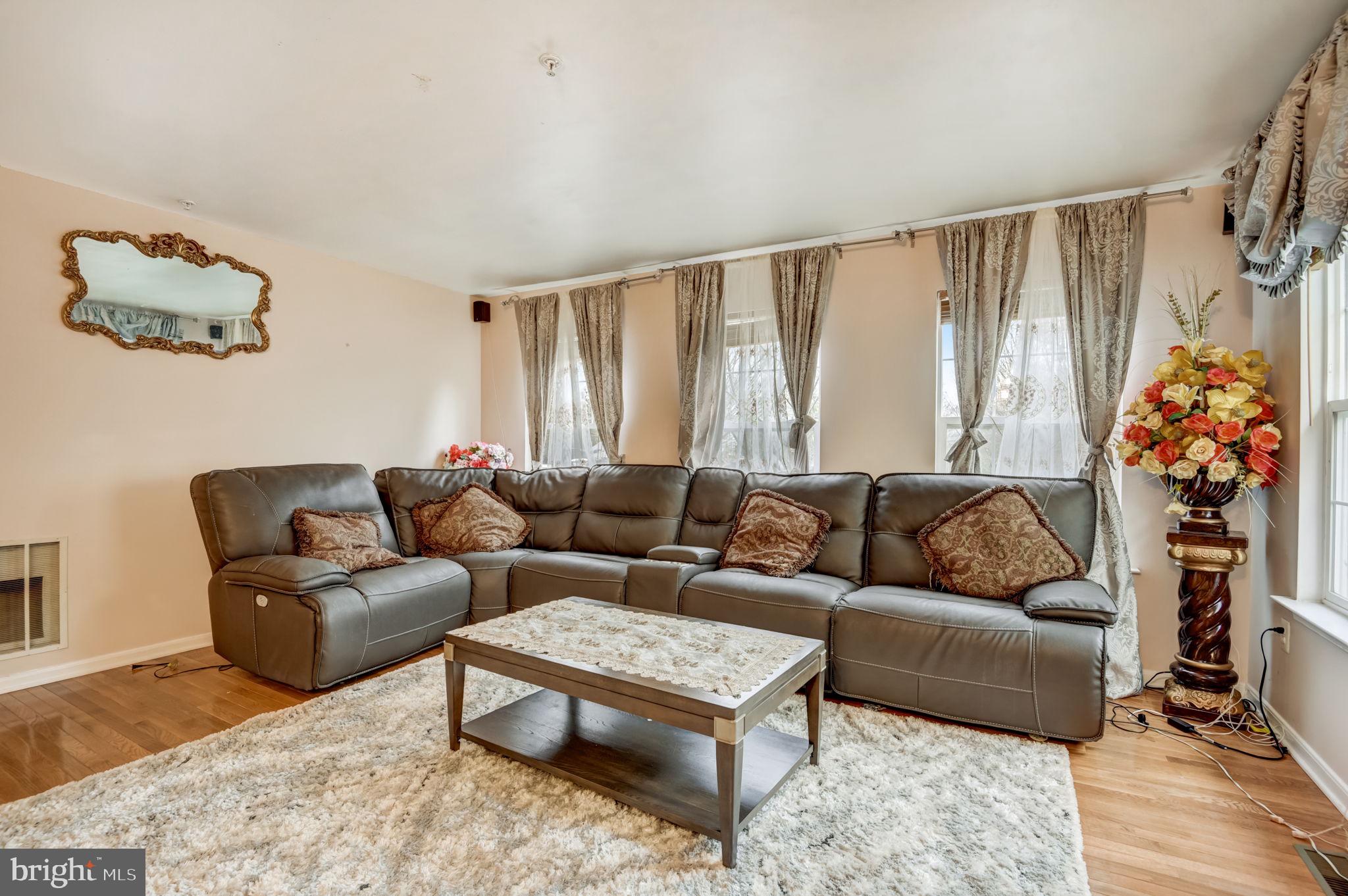 COVINGTON - Residential