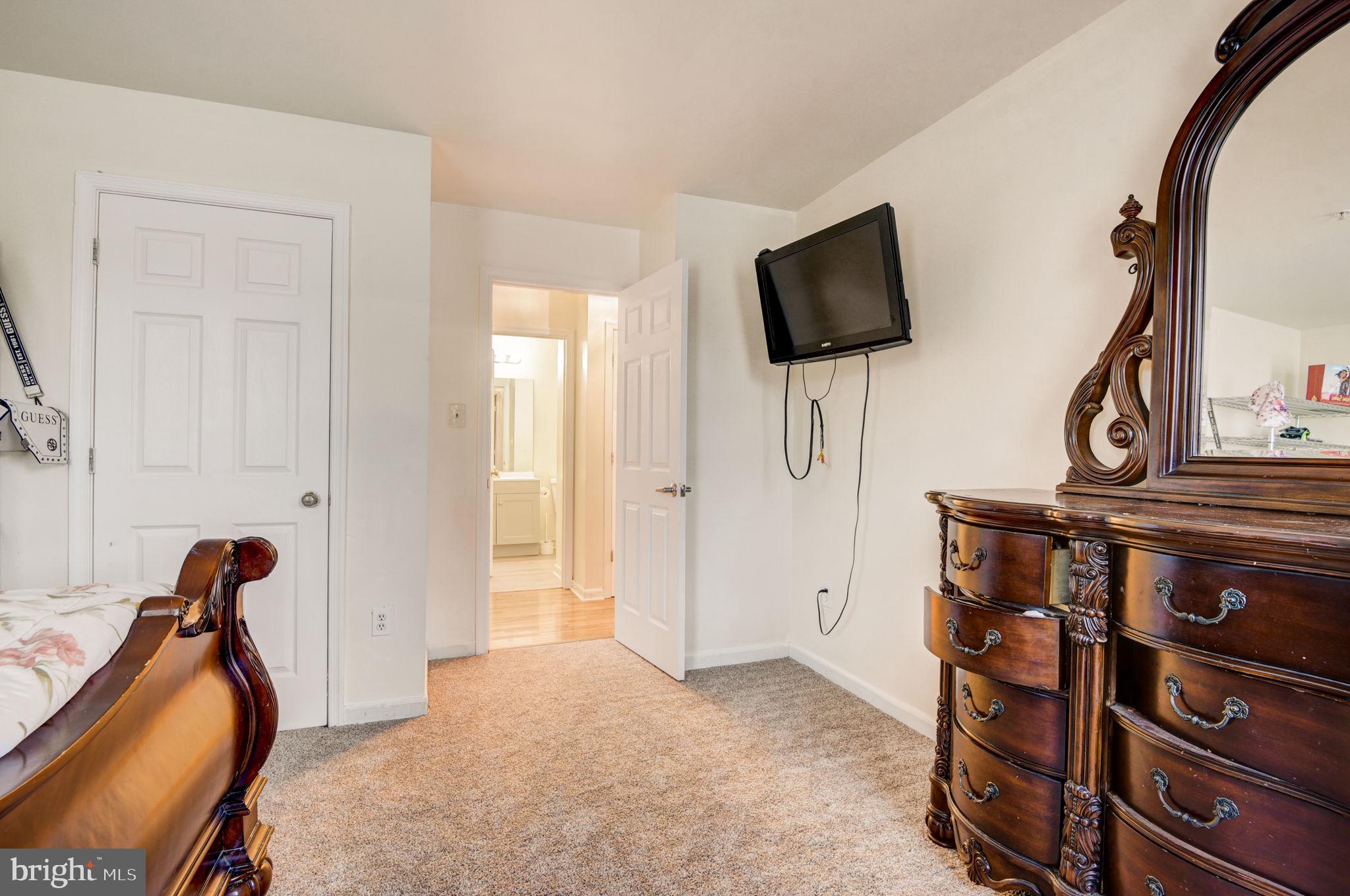 COVINGTON - Residential