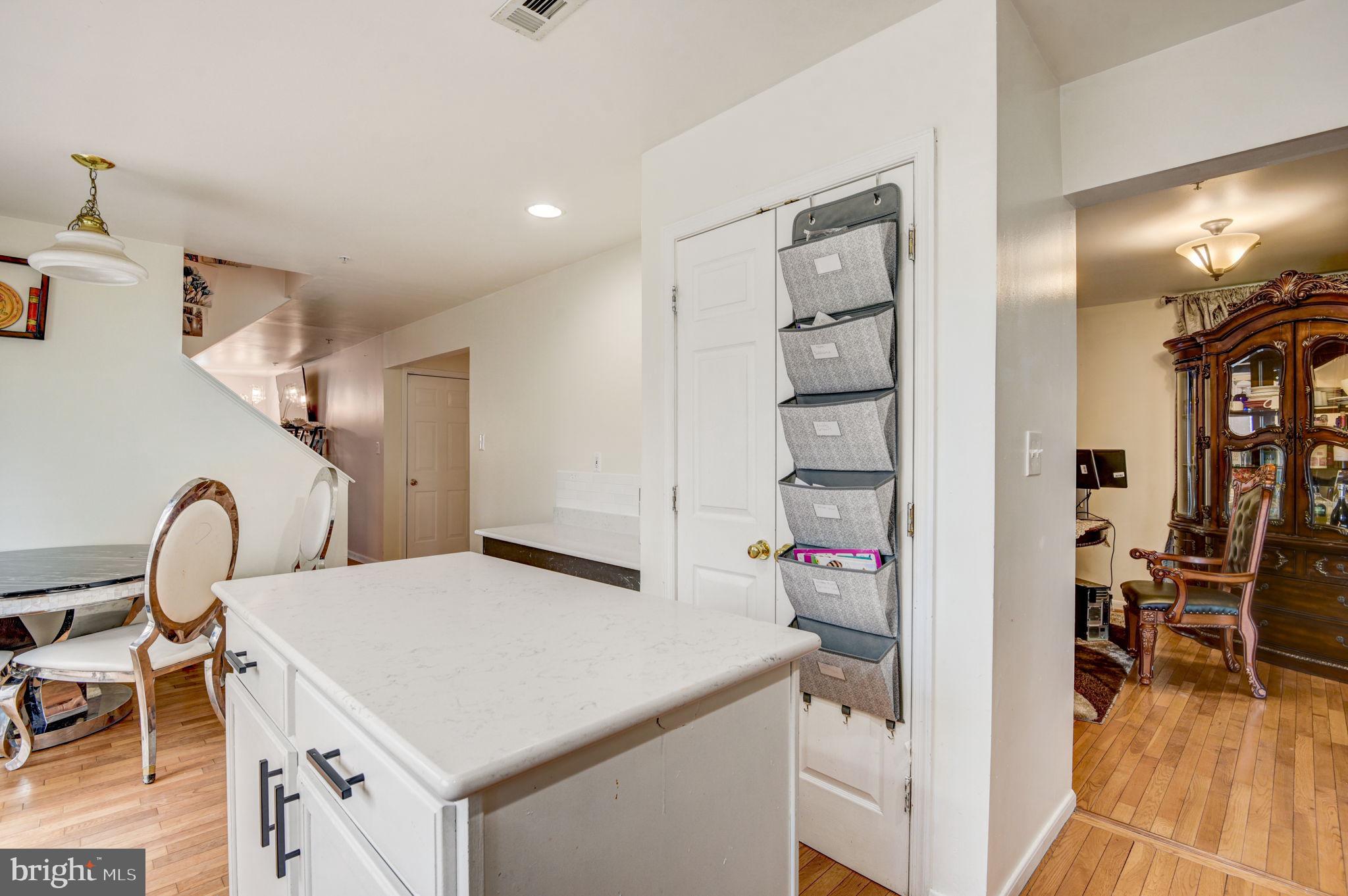 COVINGTON - Residential