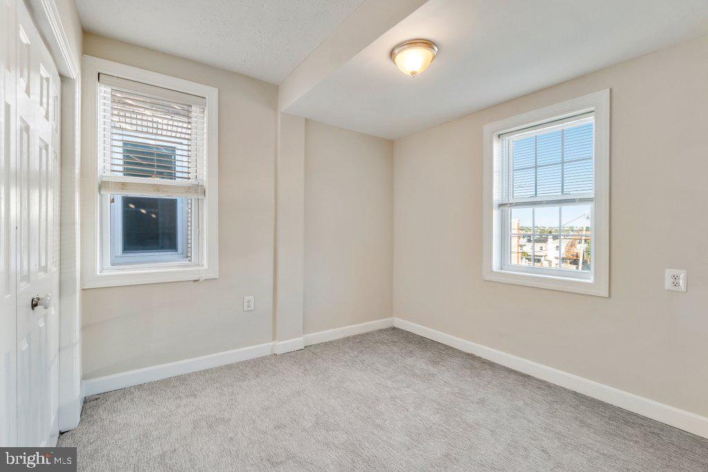 PATTERSON PARK - Residential Lease