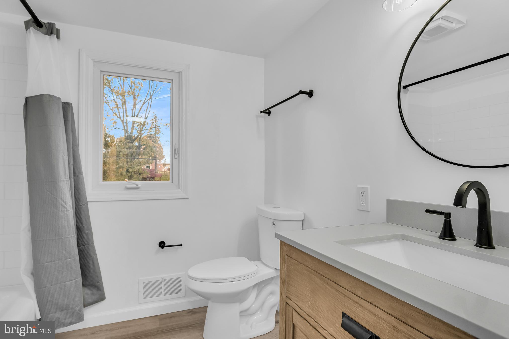 CHAMBERS HILL - Residential