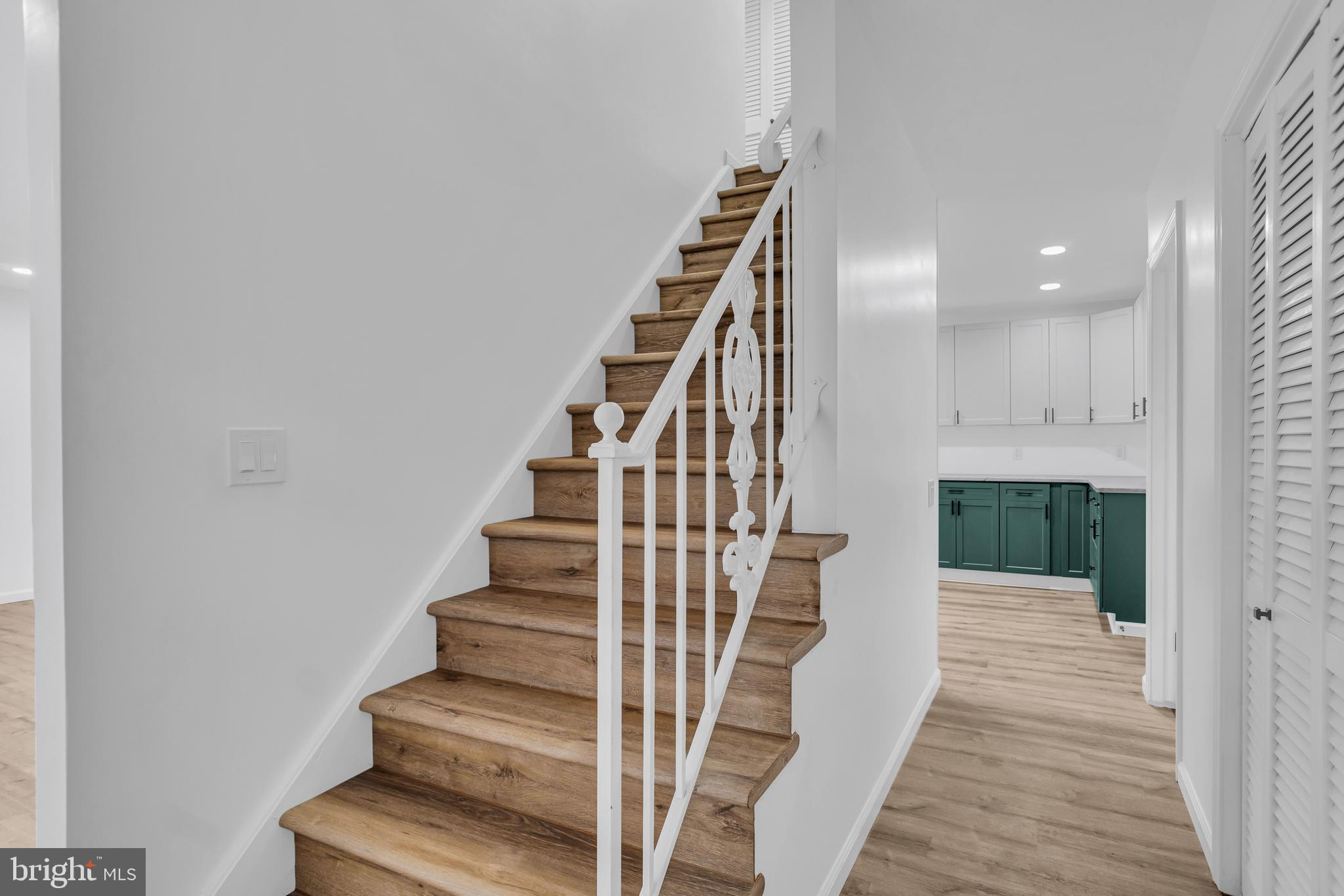 6470 COLCHESTER AVENUE