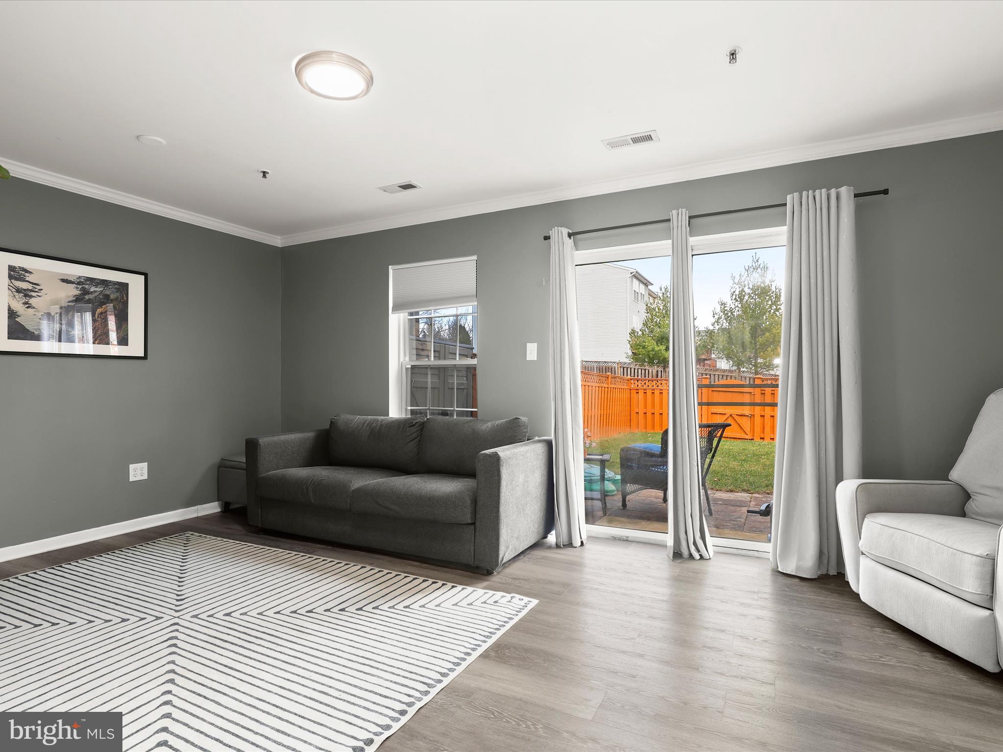 NORTH CROSSING - Residential