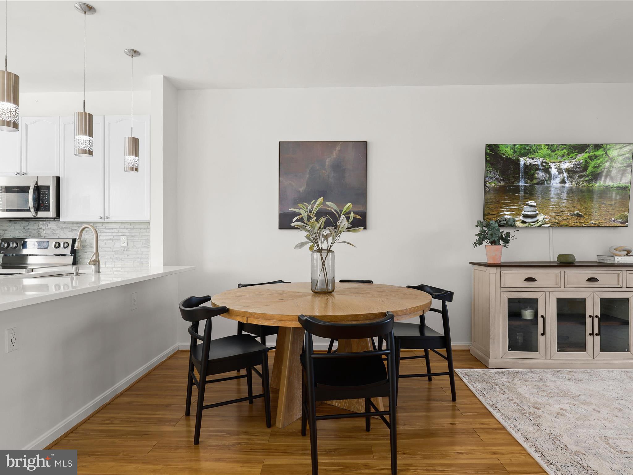 NORTH CROSSING - Residential