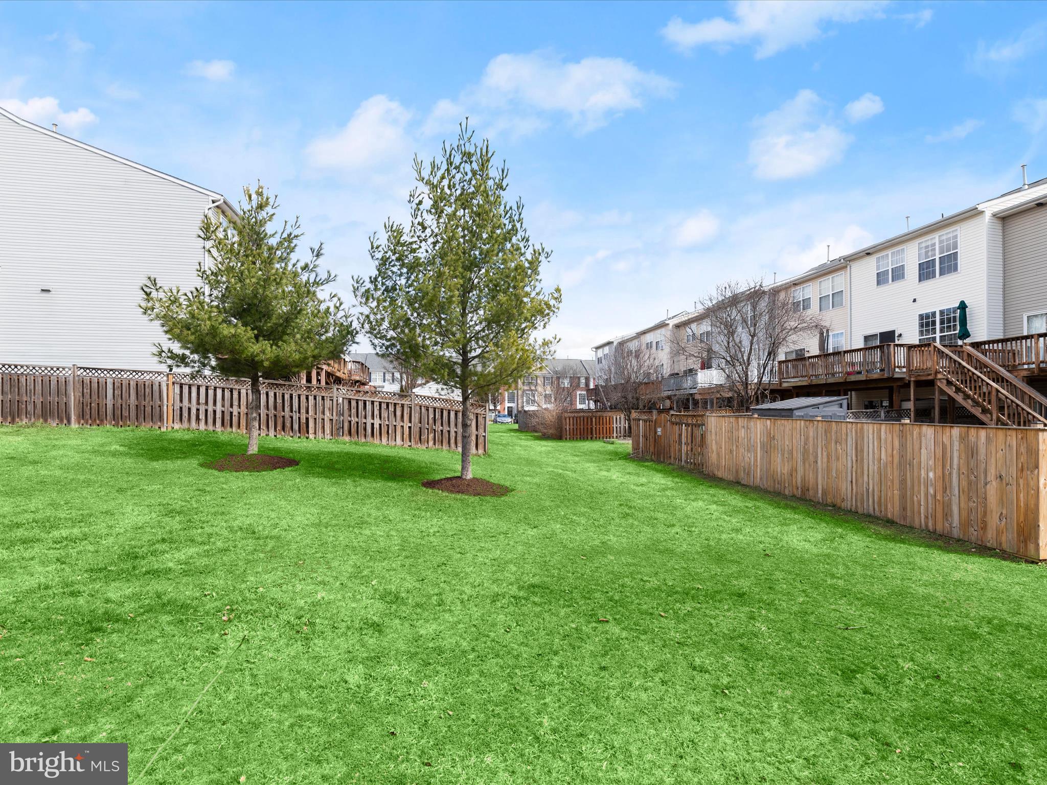 NORTH CROSSING - Residential