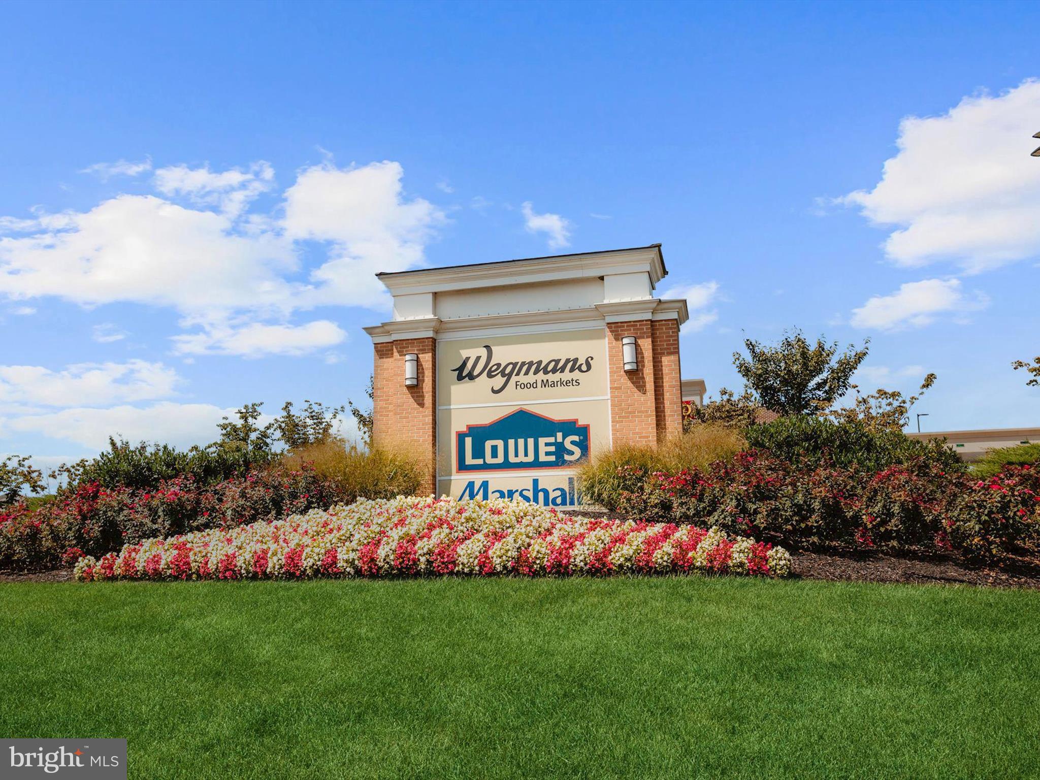 NORTH CROSSING - Residential