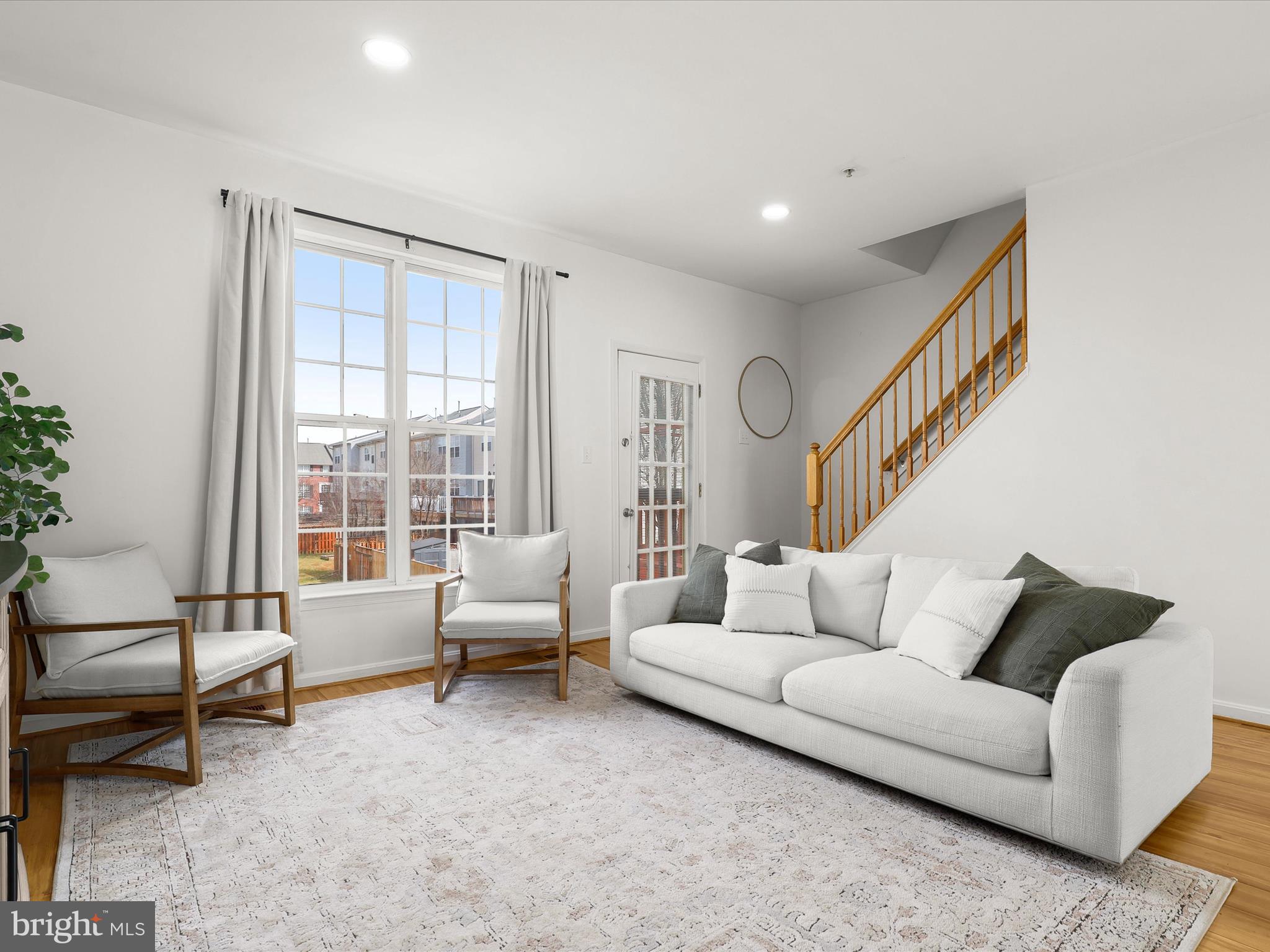 NORTH CROSSING - Residential