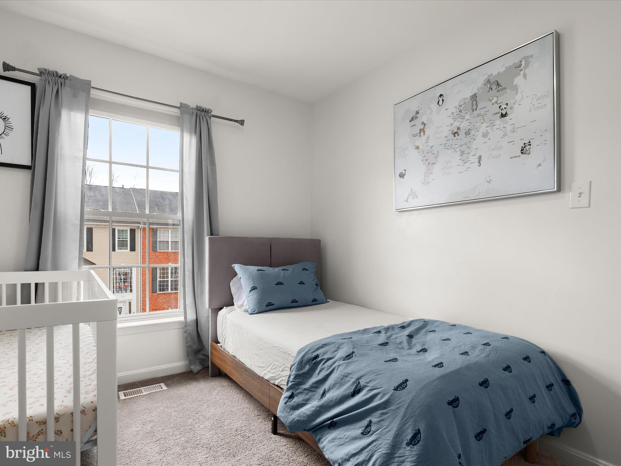 NORTH CROSSING - Residential