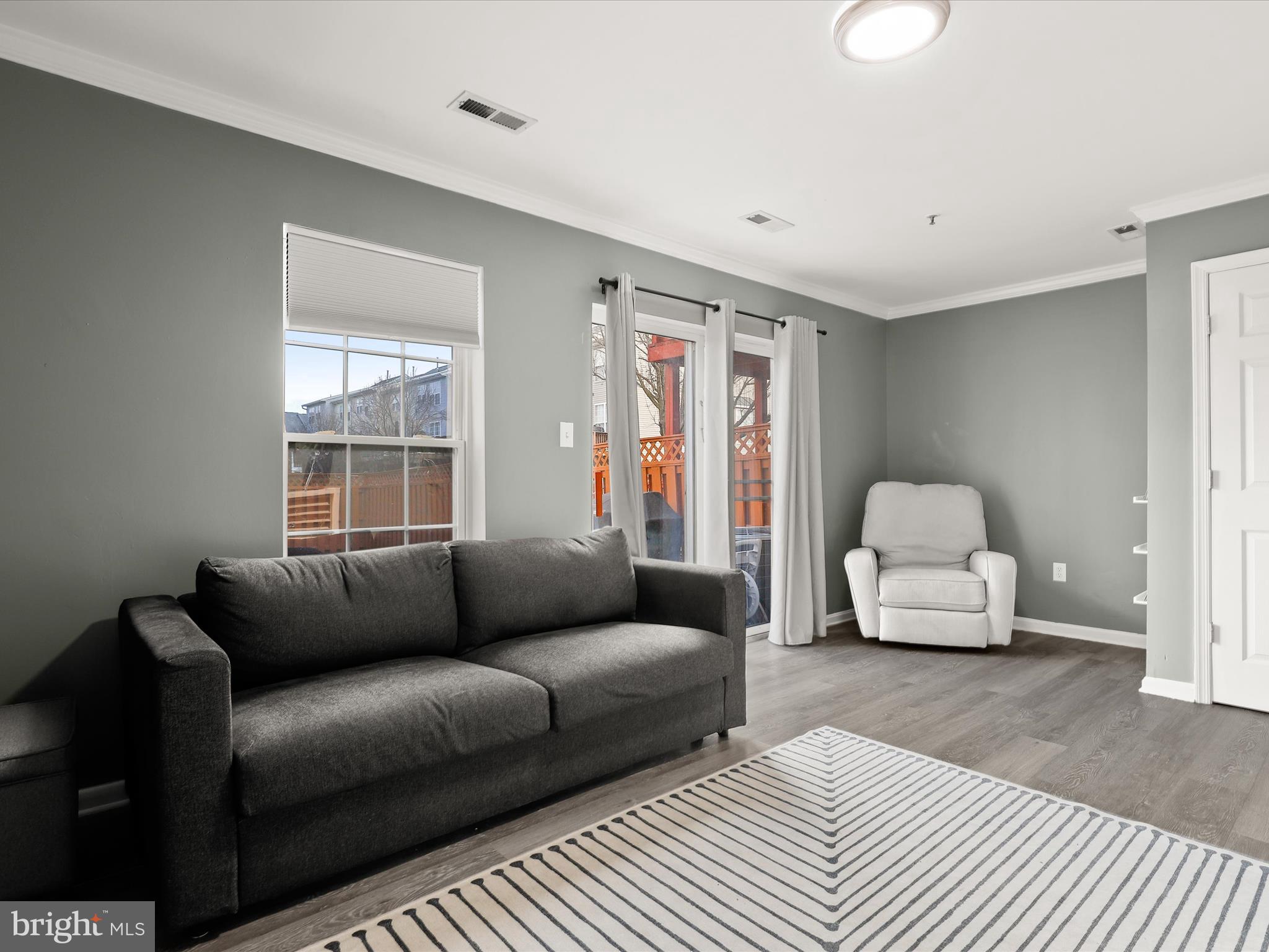 NORTH CROSSING - Residential