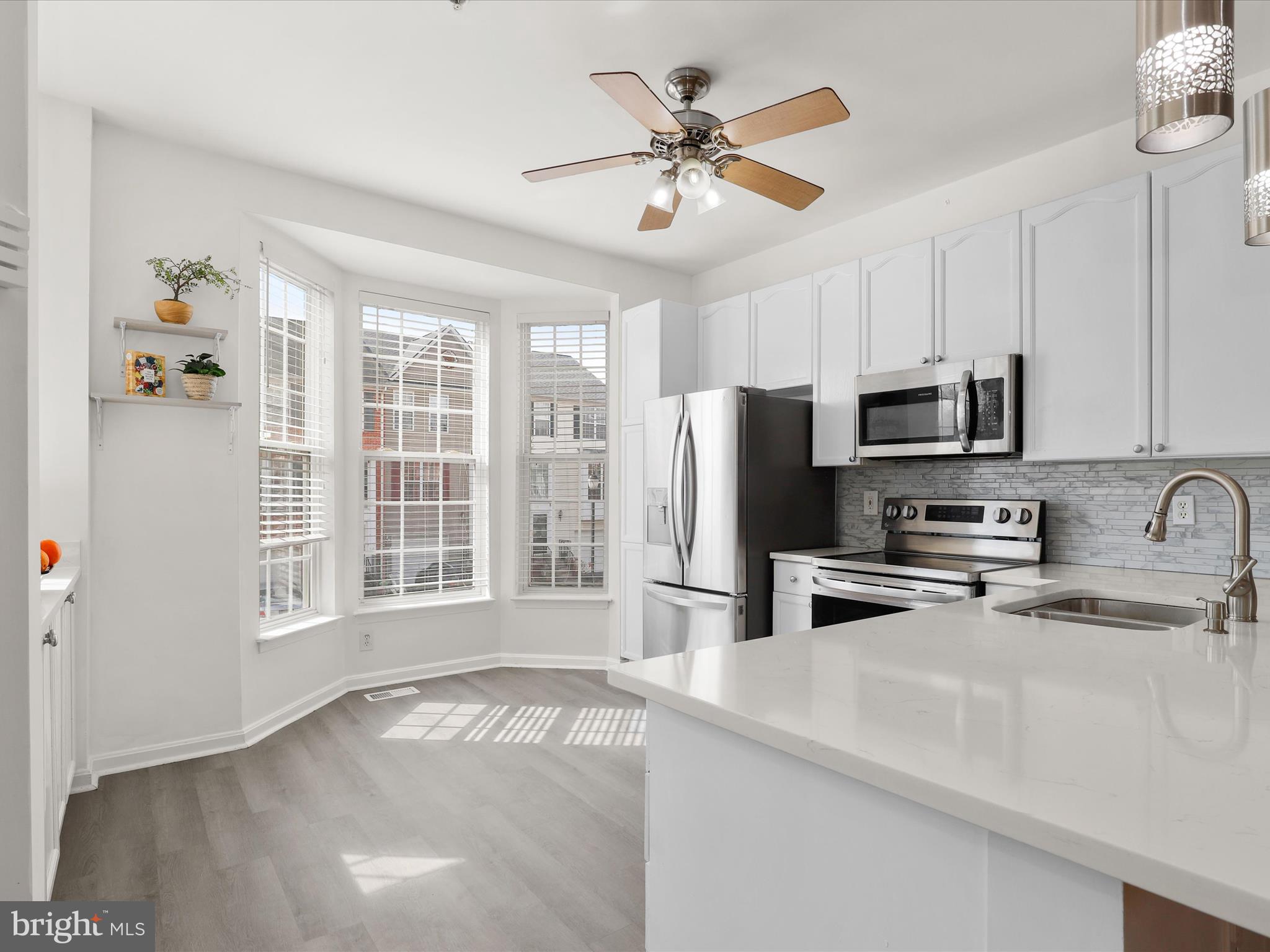 NORTH CROSSING - Residential