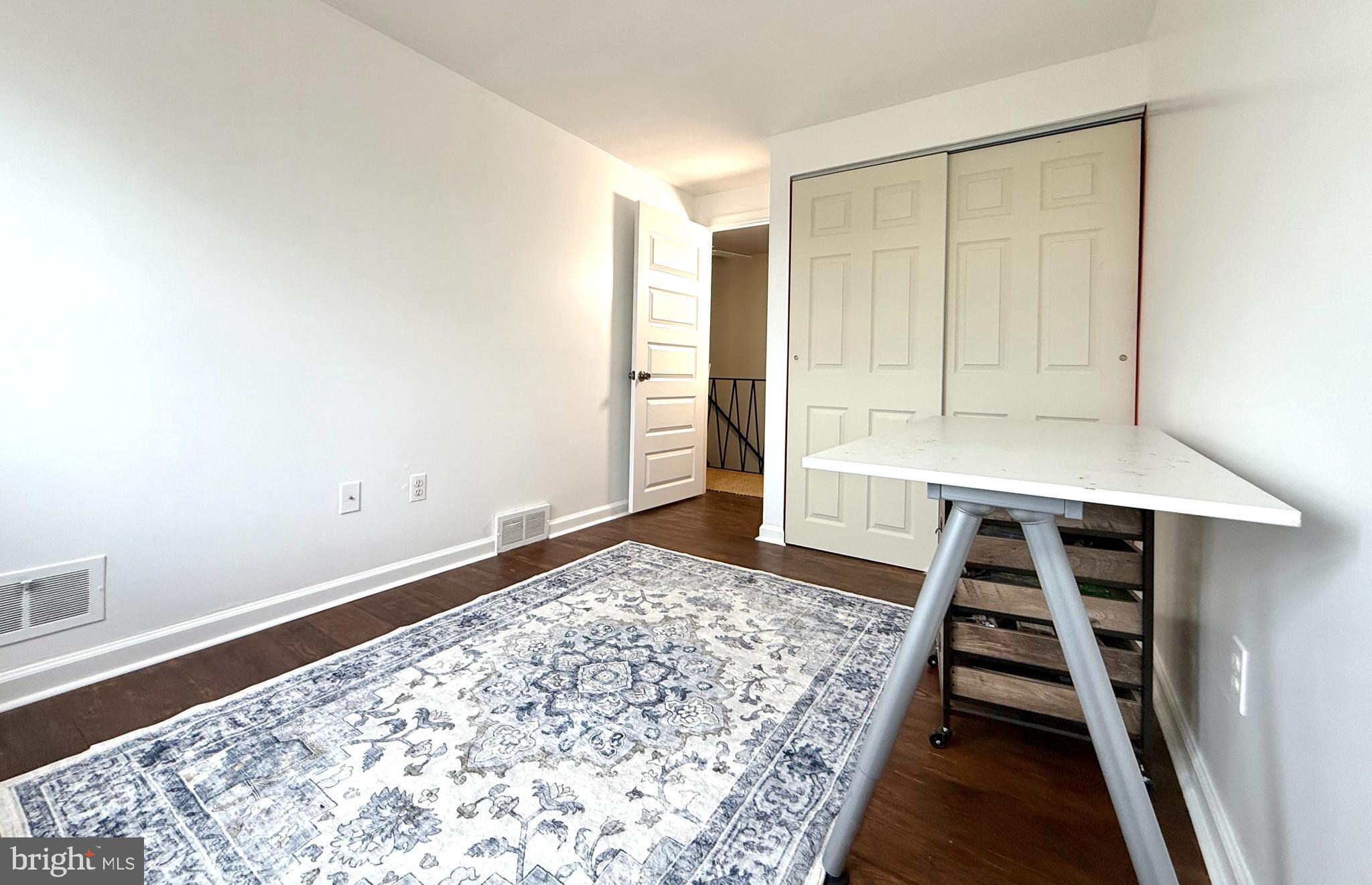 WAWASET PARK - Residential