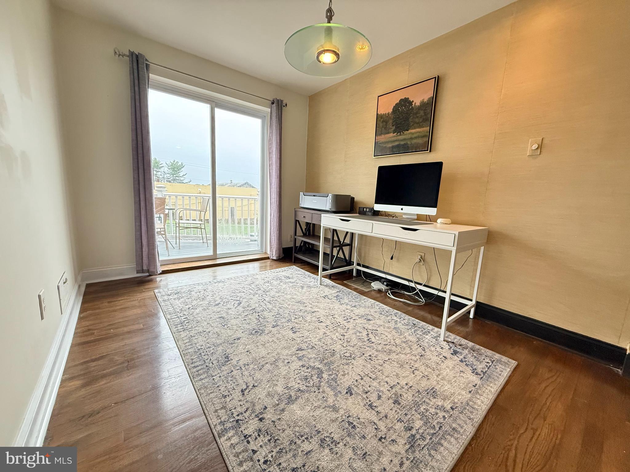 WAWASET PARK - Residential