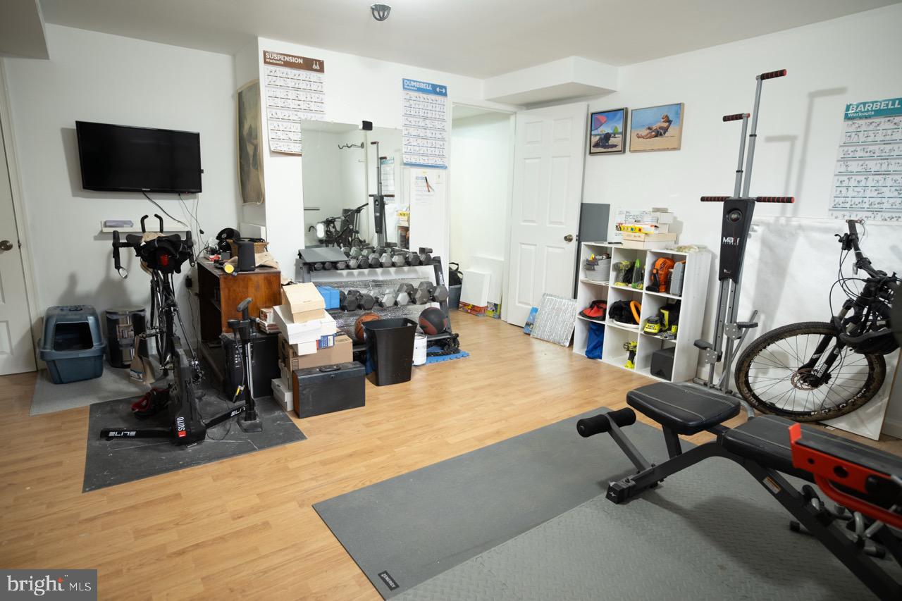 WAWASET PARK - Residential