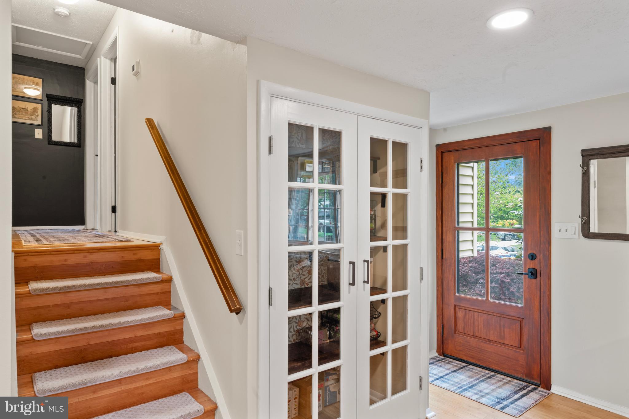 NEWPORT - Residential