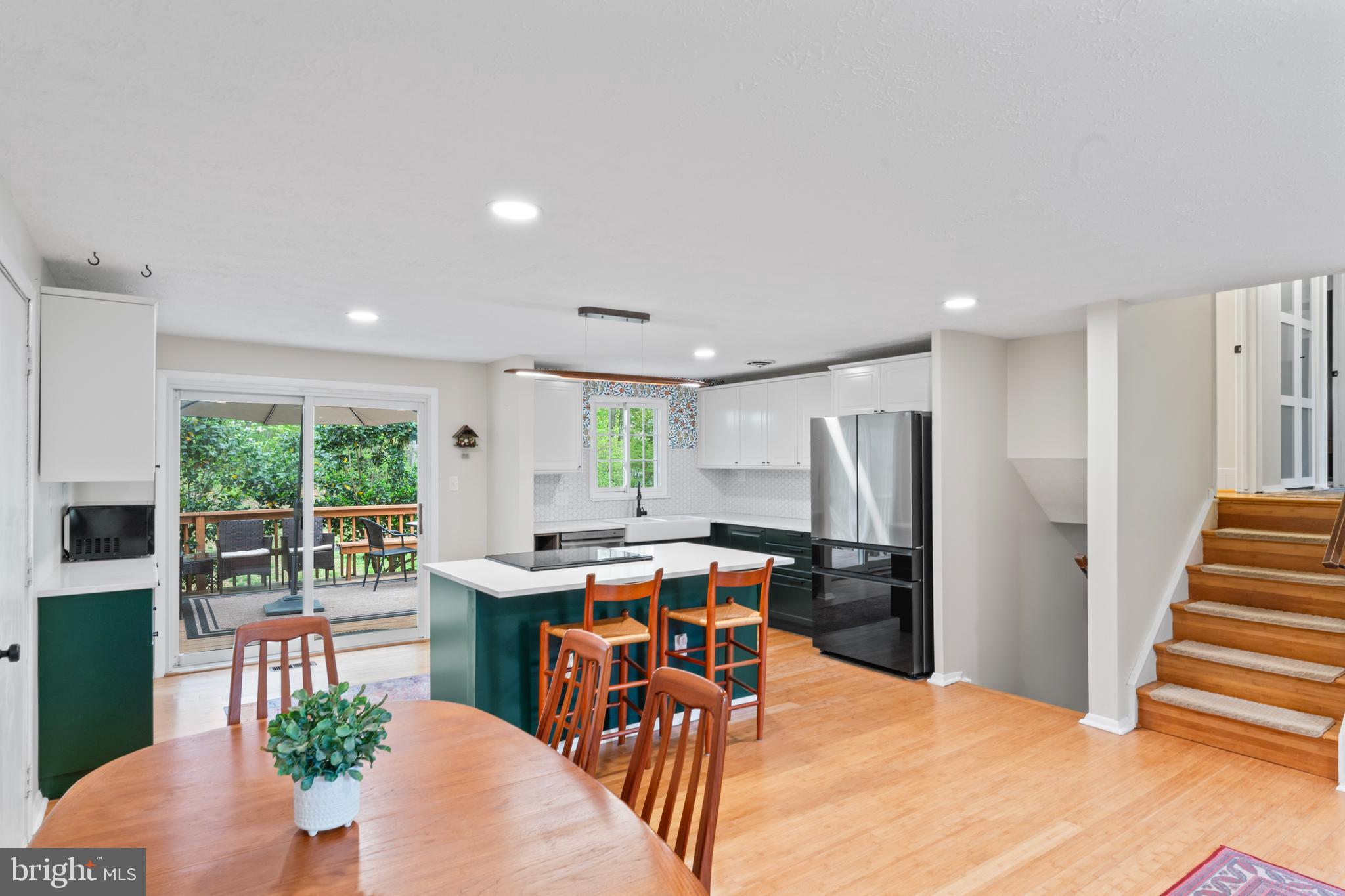 NEWPORT - Residential