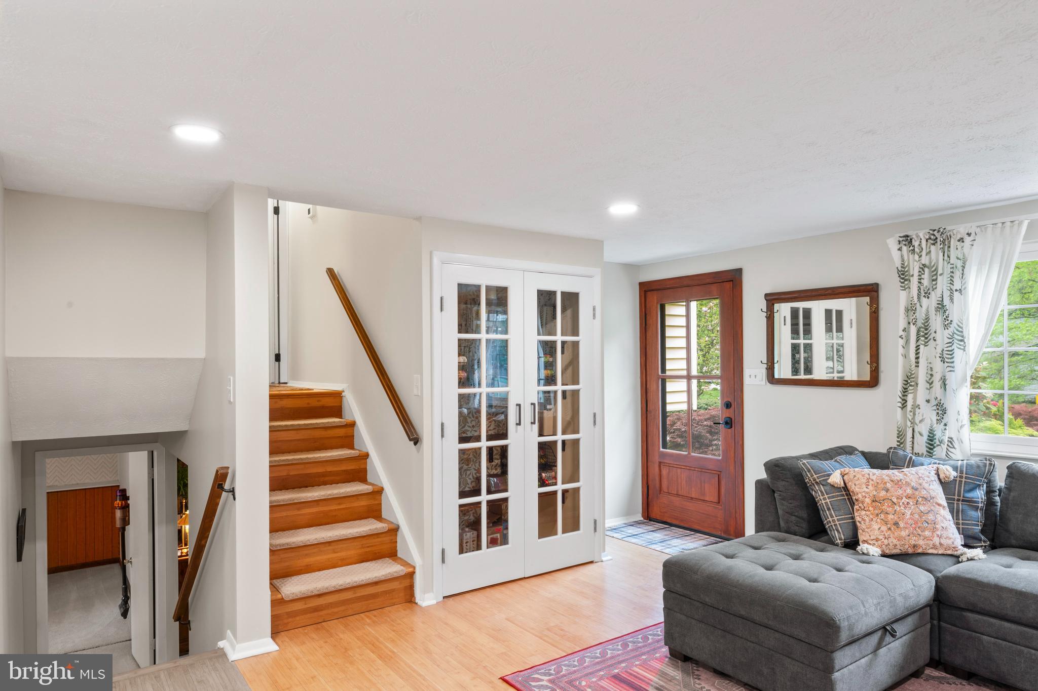 NEWPORT - Residential