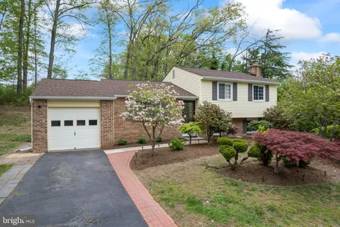 16102 Benedict Court, Woodbridge, VA MLS: VAPW2088504